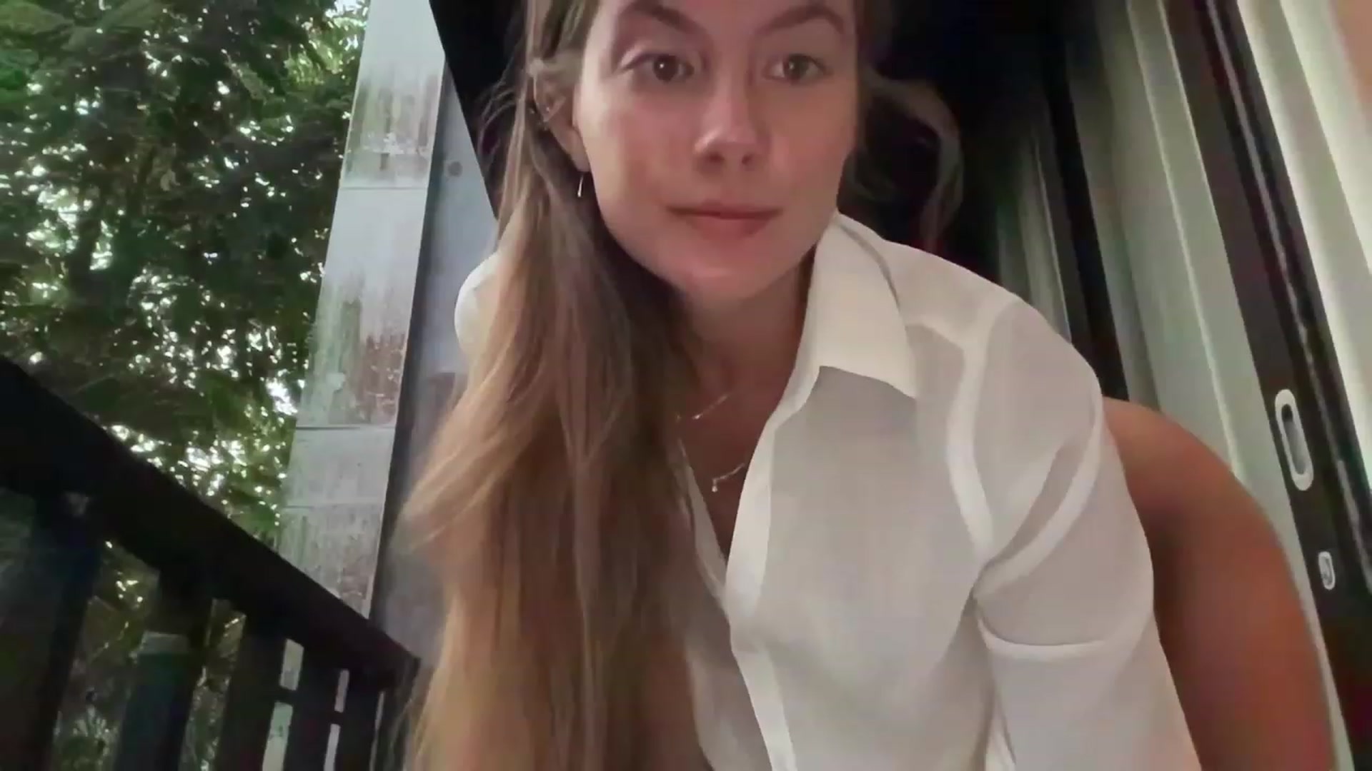 Gallery image thumbnail from BaliSurfGirl's myfreecams stream on, 03/23/2023, 22:50 image 1 of 20