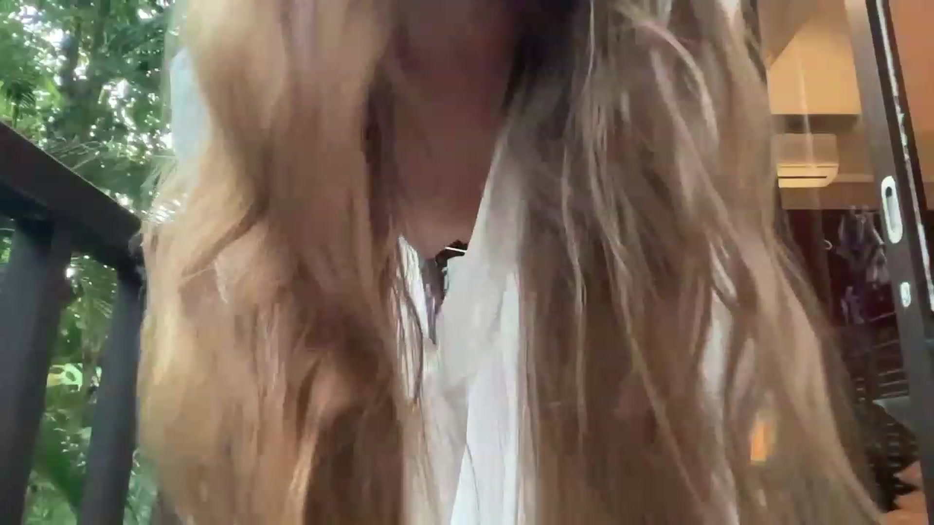 Gallery image thumbnail from BaliSurfGirl's myfreecams stream on, 03/27/2023, 22:56 image 8 of 20