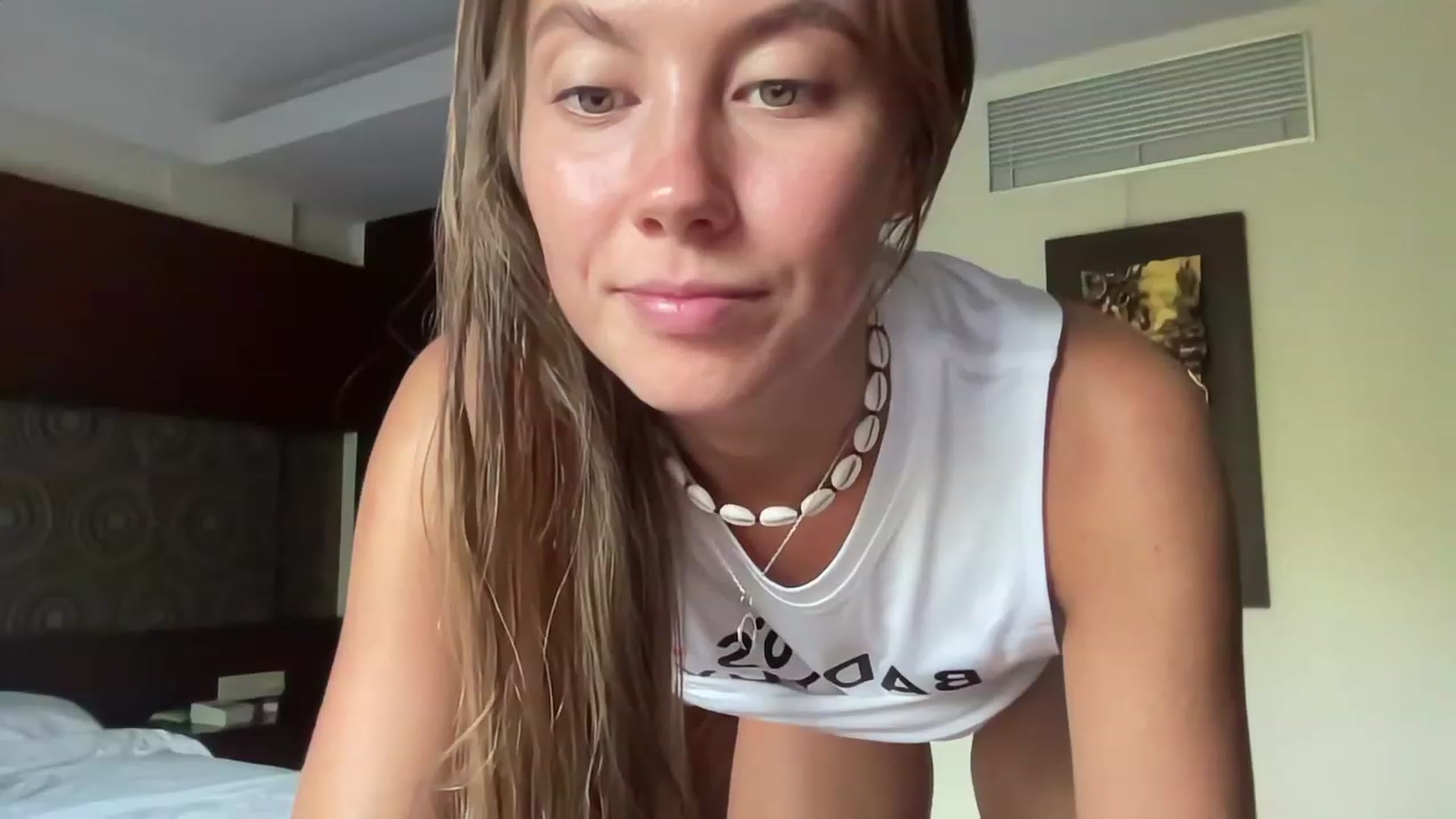 Gallery image thumbnail from BaliSurfGirl's myfreecams stream on, 04/15/2023, 09:08 image 10 of 20