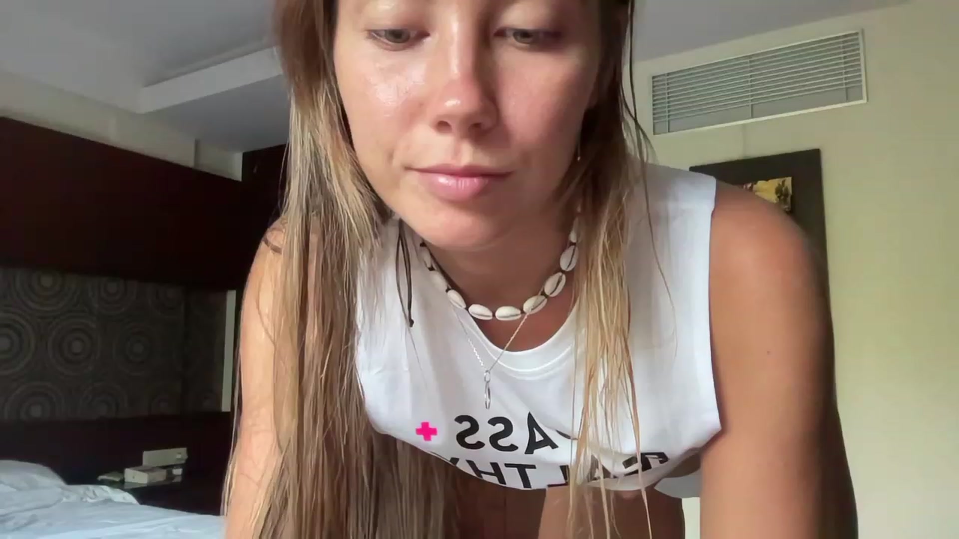 Gallery image thumbnail from BaliSurfGirl's myfreecams stream on, 04/15/2023, 09:08 image 16 of 20