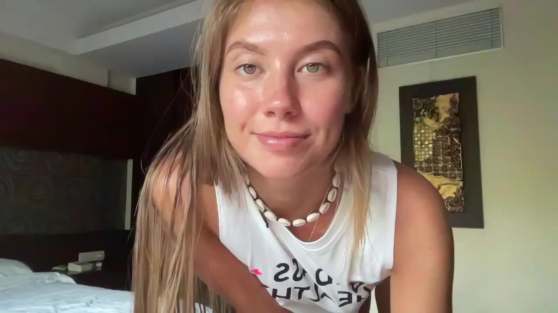 Gallery image thumbnail from BaliSurfGirl's myfreecams stream on, 04/15/2023, 10:01 image 7 of 20