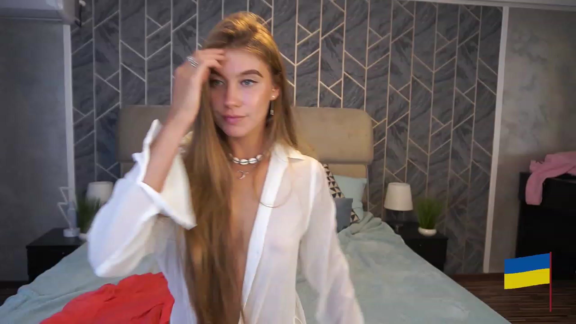 Gallery image thumbnail from BaliSurfGirl's myfreecams stream on, 04/28/2023, 13:00 image 10 of 20