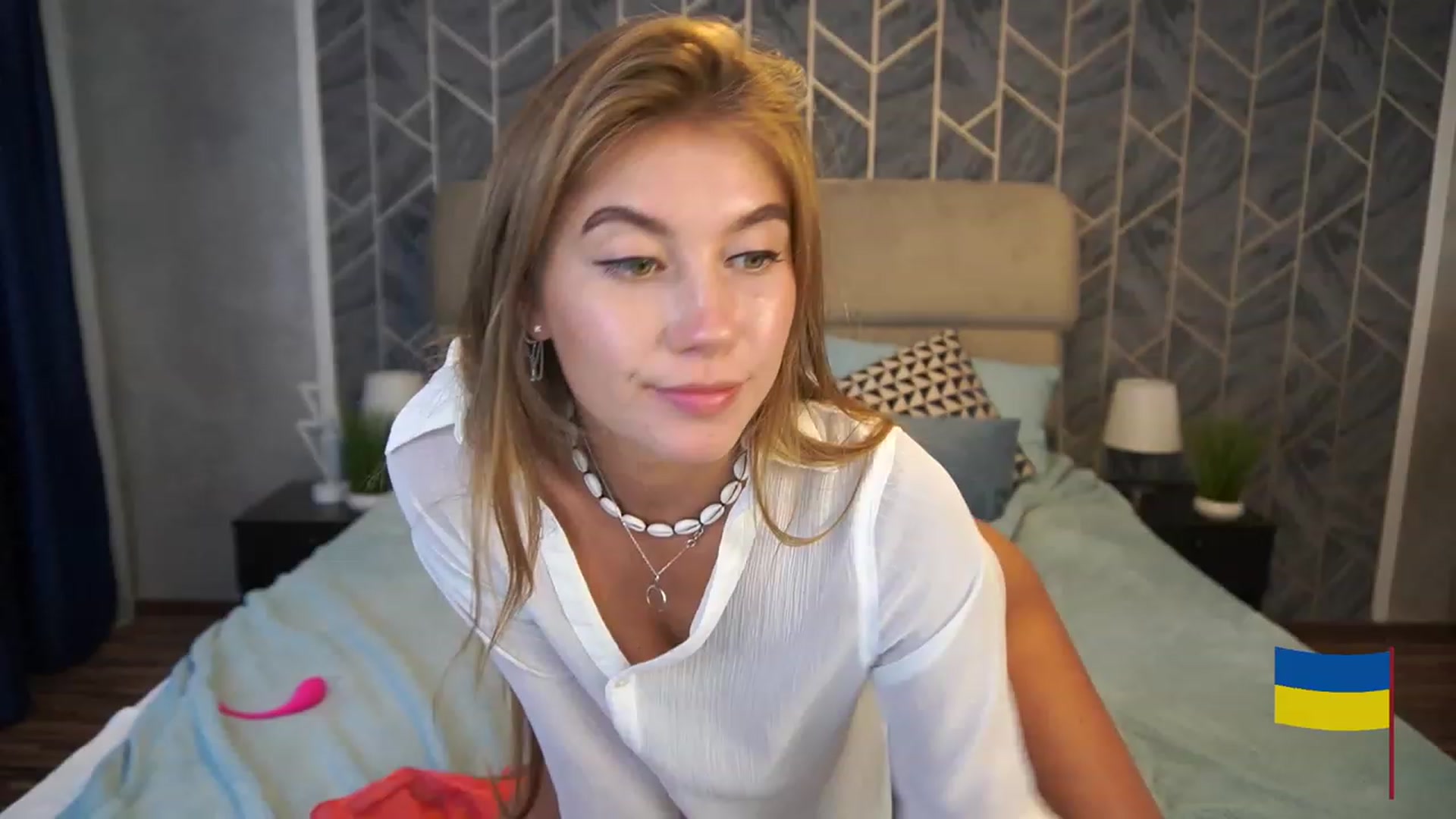 Gallery image thumbnail from BaliSurfGirl's myfreecams stream on, 04/28/2023, 14:36 image 1 of 20