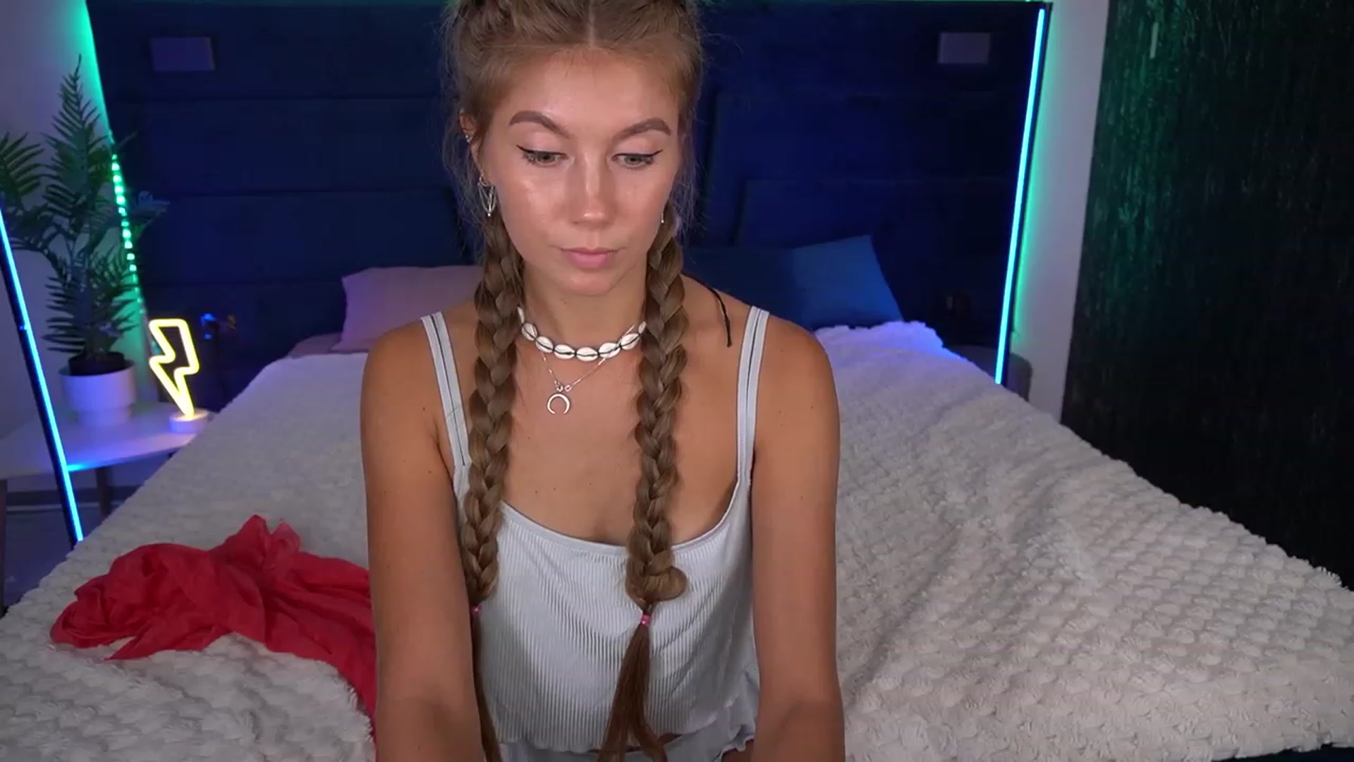 Gallery image thumbnail from BaliSurfGirl's myfreecams stream on, 04/29/2023, 17:18 image 10 of 20