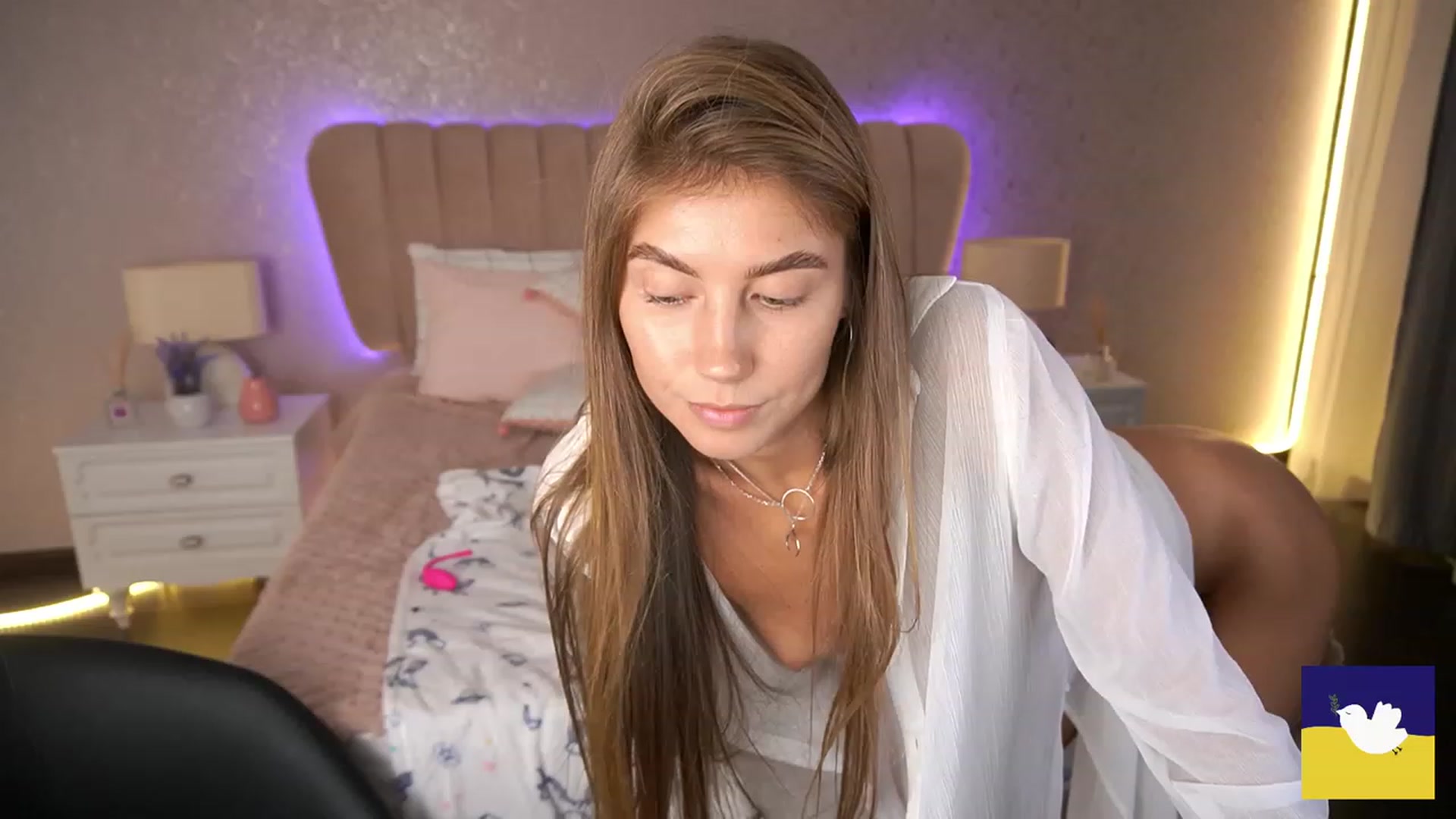 Gallery image thumbnail from BaliSurfGirl's myfreecams stream on, 05/13/2023, 09:40 image 3 of 20