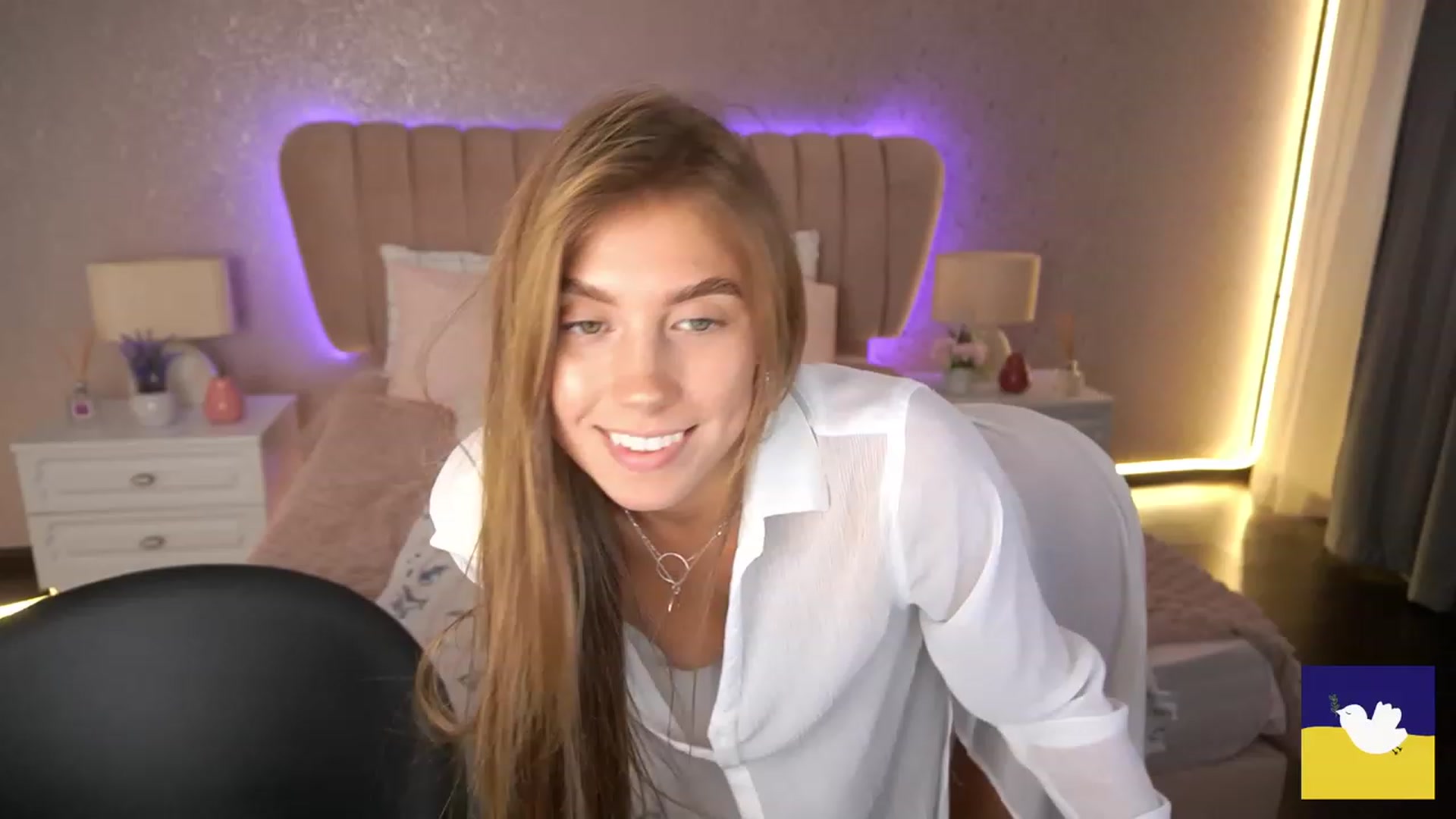 Gallery image thumbnail from BaliSurfGirl's myfreecams stream on, 05/13/2023, 11:11 image 2 of 20