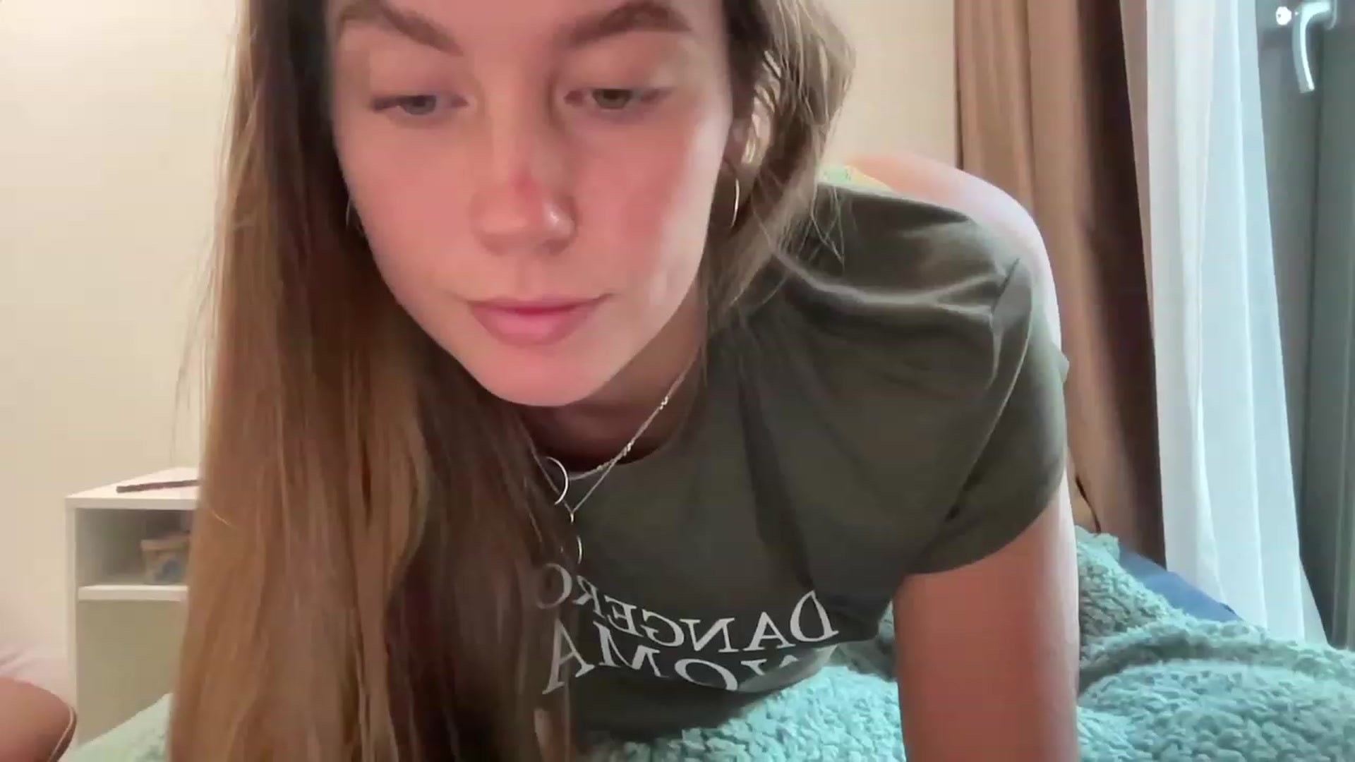 Gallery image thumbnail from BaliSurfGirl's myfreecams stream on, 05/17/2023, 04:29 image 16 of 20