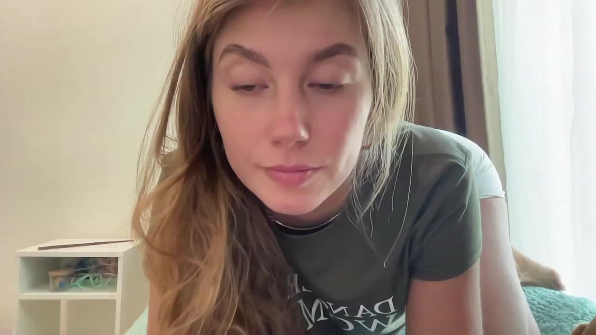 Gallery image thumbnail from BaliSurfGirl's myfreecams stream on, 05/18/2023, 10:48 image 13 of 20