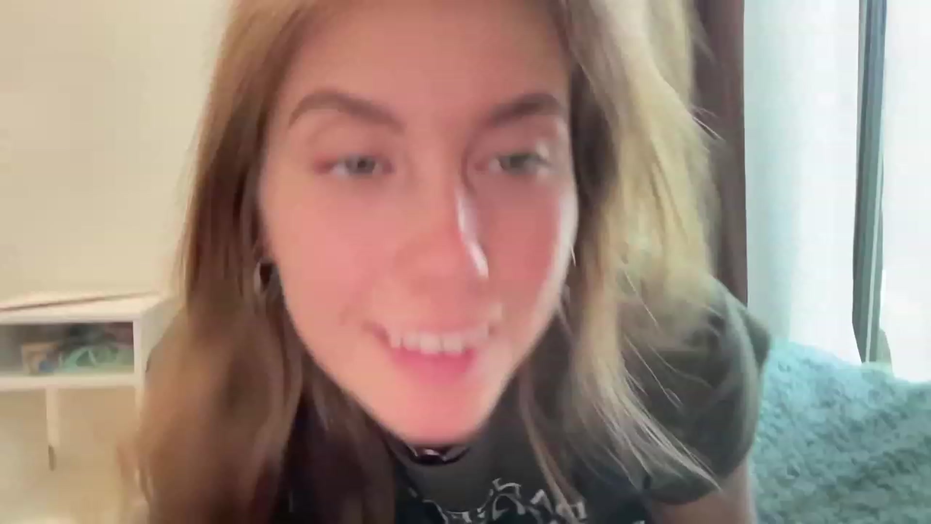 Gallery image thumbnail from BaliSurfGirl's myfreecams stream on, 05/18/2023, 12:01 image 17 of 20