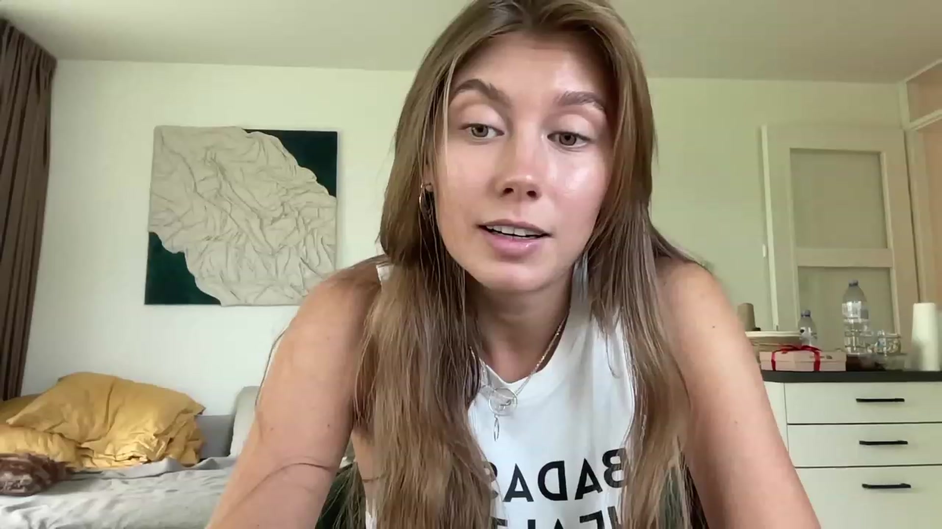 Gallery image thumbnail from BaliSurfGirl's myfreecams stream on, 05/19/2023, 11:37 image 16 of 20