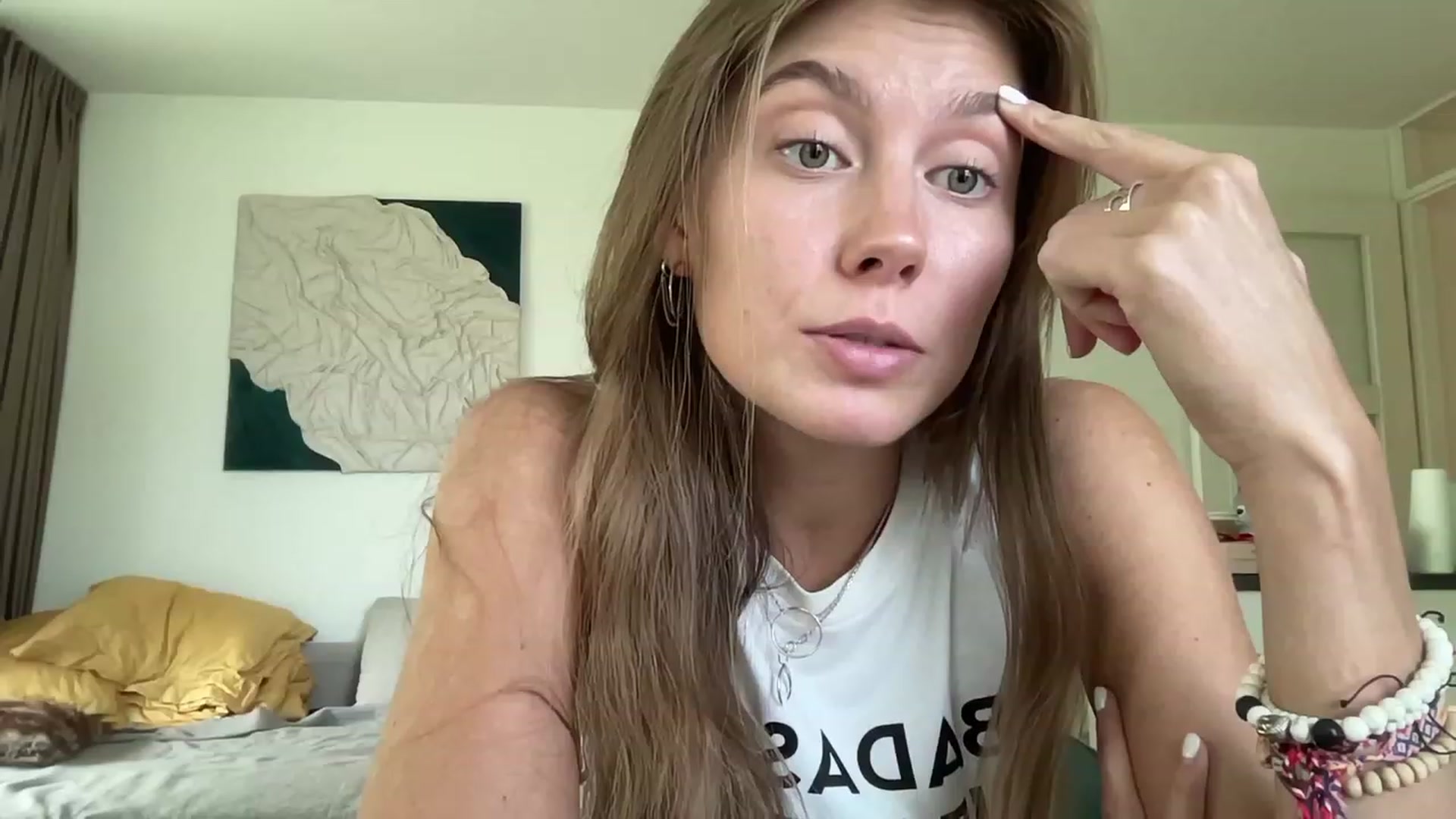 Gallery image thumbnail from BaliSurfGirl's myfreecams stream on, 05/19/2023, 11:37 image 15 of 20