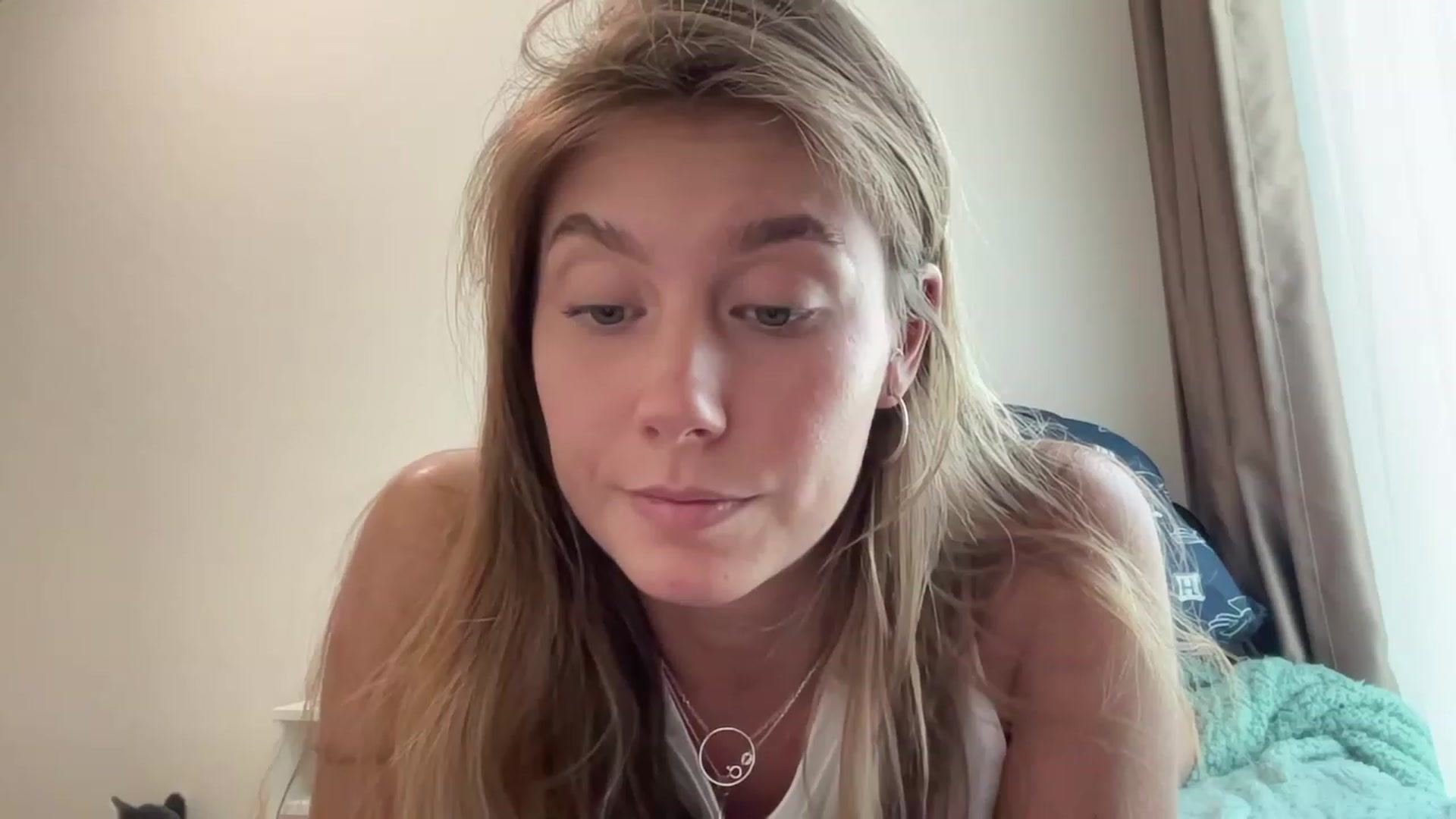 Gallery image thumbnail from BaliSurfGirl's myfreecams stream on, 05/19/2023, 11:37 image 19 of 20