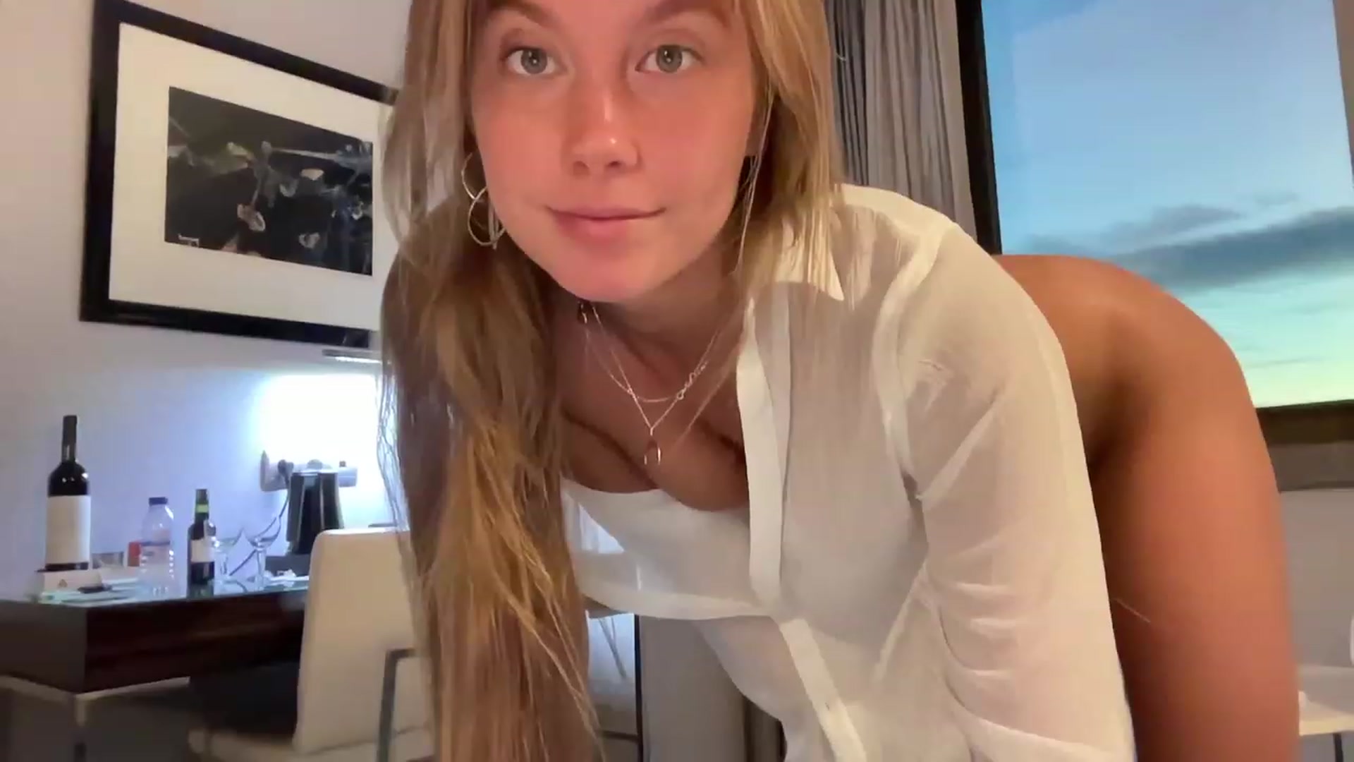 Gallery image thumbnail from BaliSurfGirl's myfreecams stream on, 06/14/2023, 04:57 image 8 of 20