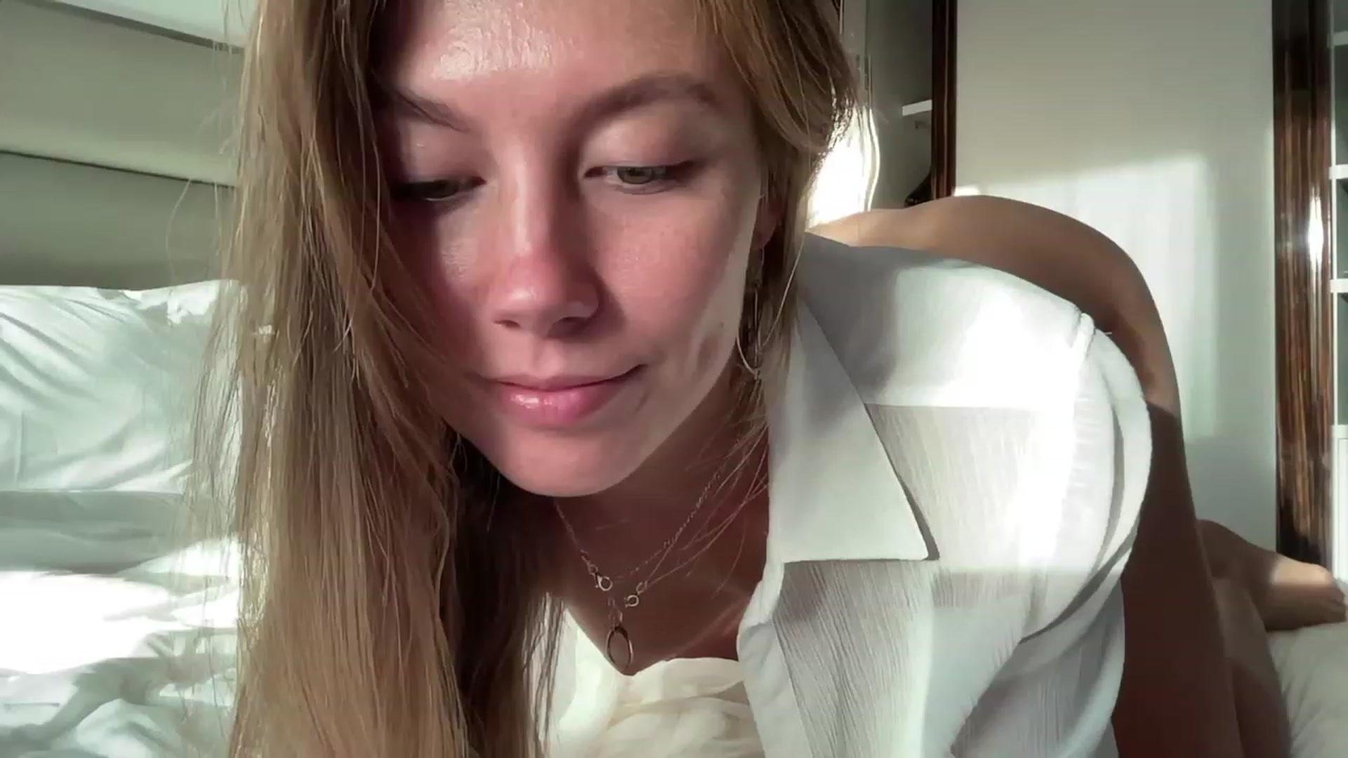 Gallery image thumbnail from BaliSurfGirl's myfreecams stream on, 06/14/2023, 06:26 image 2 of 20