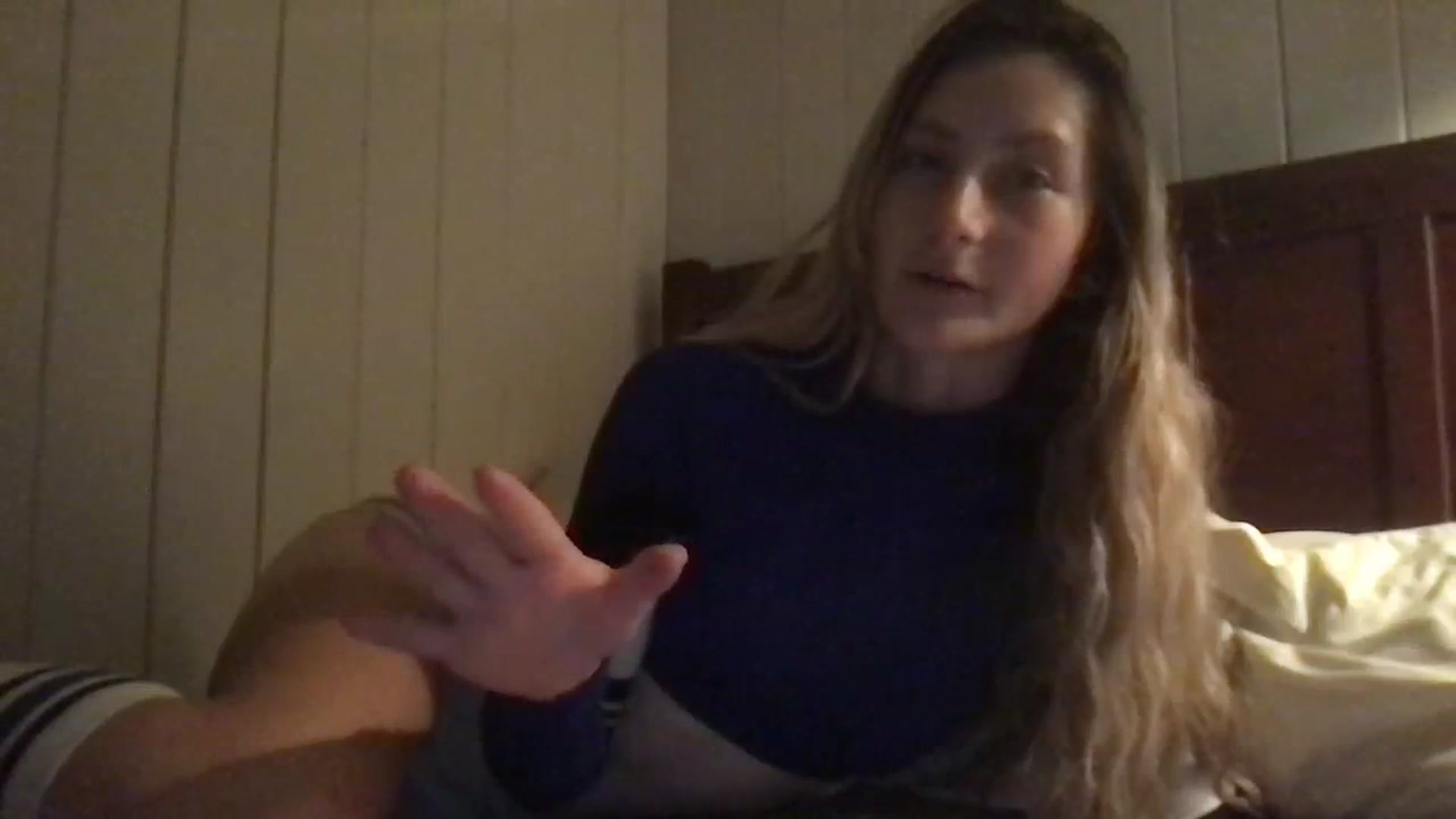 Gallery image thumbnail from Ballerinababy's myfreecams stream on, 09/26/2023, 23:53 image 13 of 20