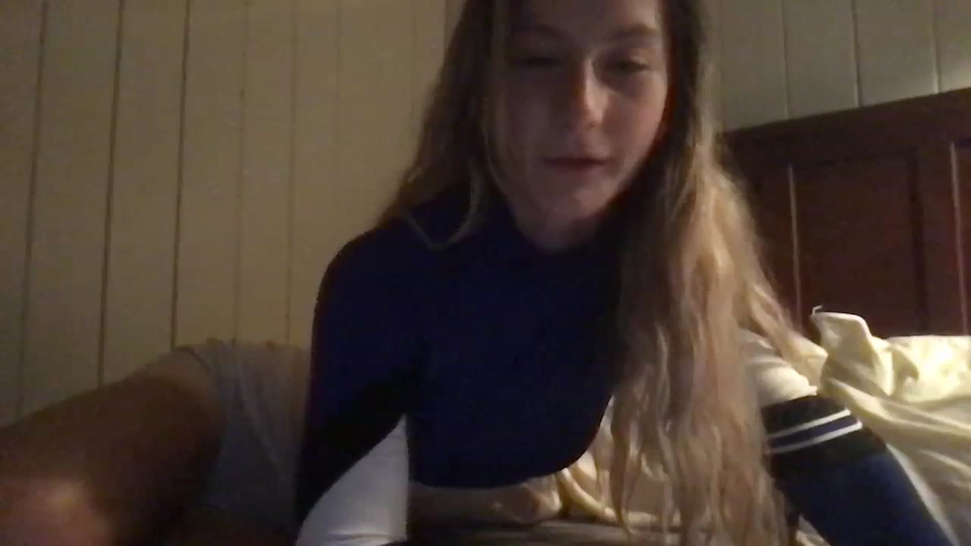 Gallery image thumbnail from Ballerinababy's myfreecams stream on, 09/26/2023, 23:53 image 11 of 20