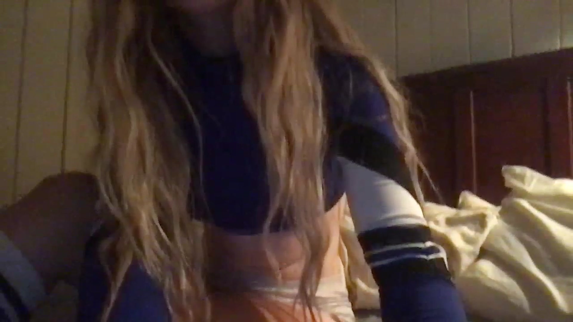 Gallery image thumbnail from Ballerinababy's myfreecams stream on, 09/26/2023, 23:53 image 16 of 20