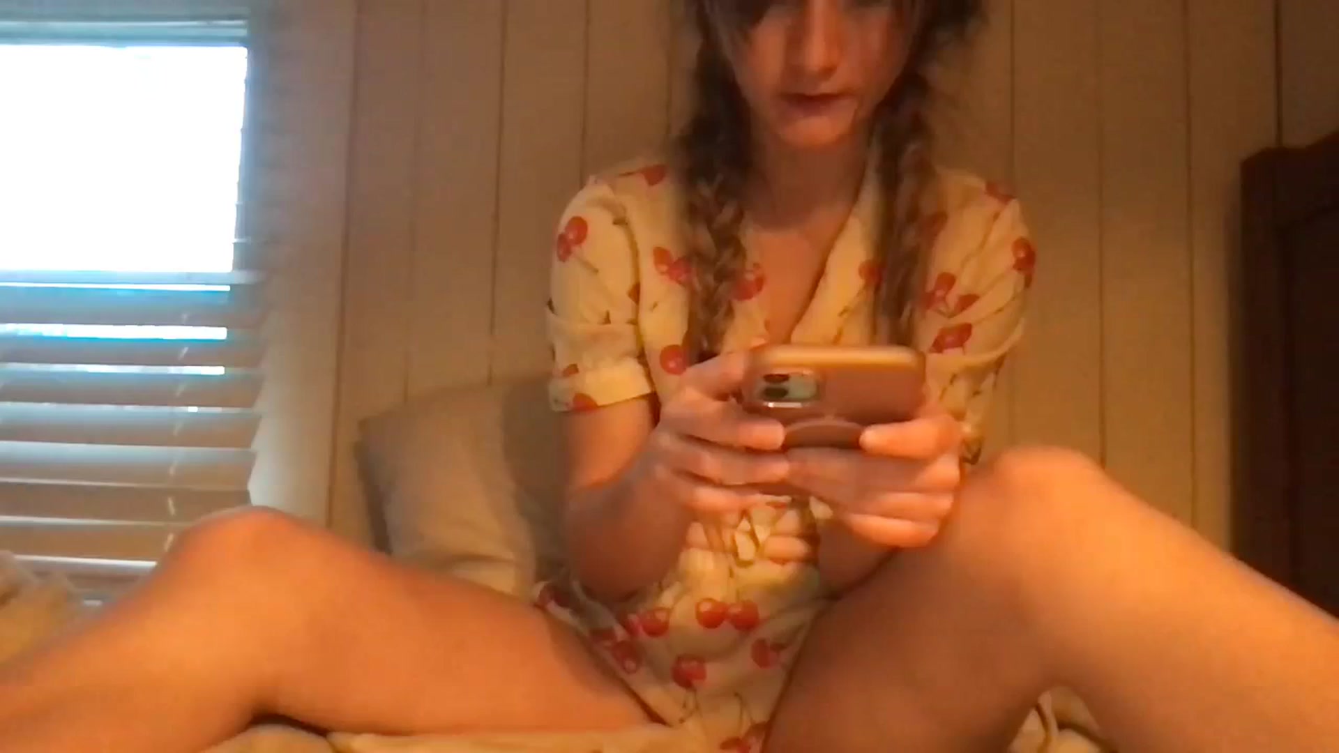 Gallery image thumbnail from Ballerinababy's myfreecams stream on, 12/28/2023, 12:52 image 16 of 20