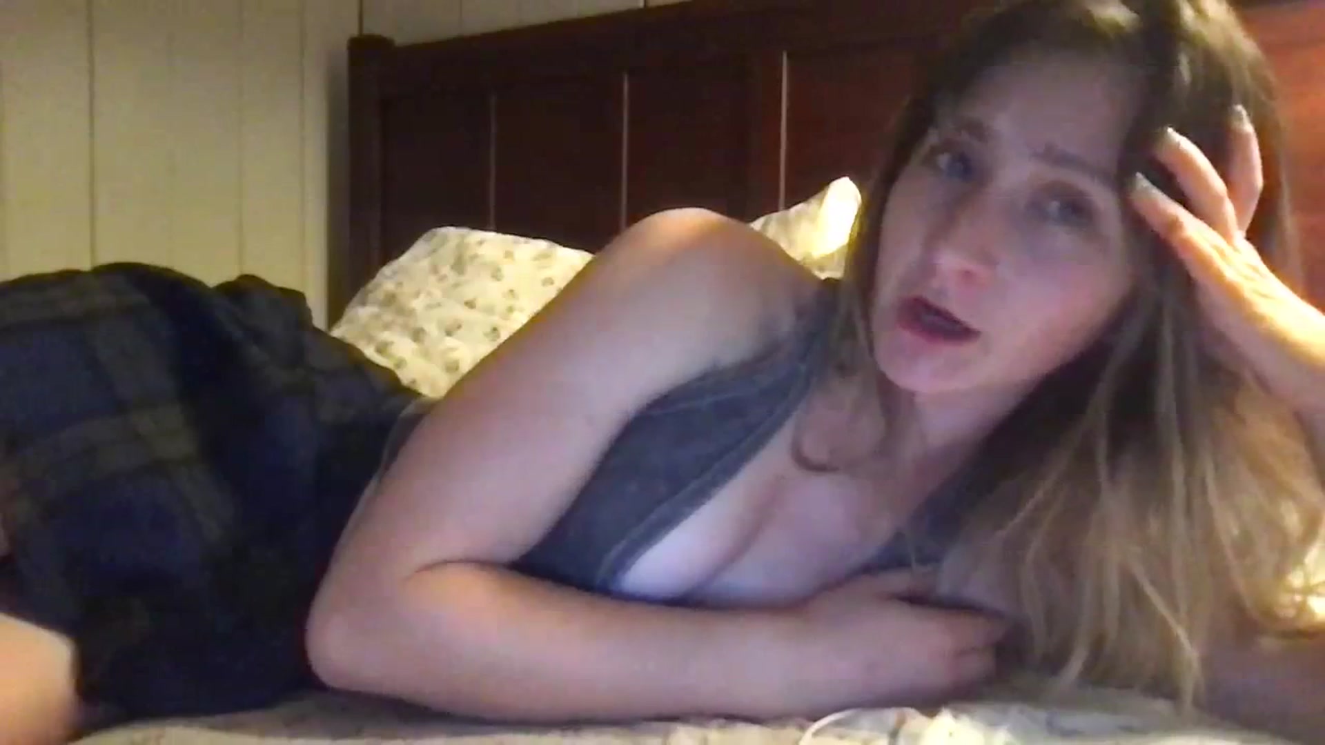 Gallery image thumbnail from Ballerinababy's myfreecams stream on, 01/04/2024, 01:37 image 16 of 20