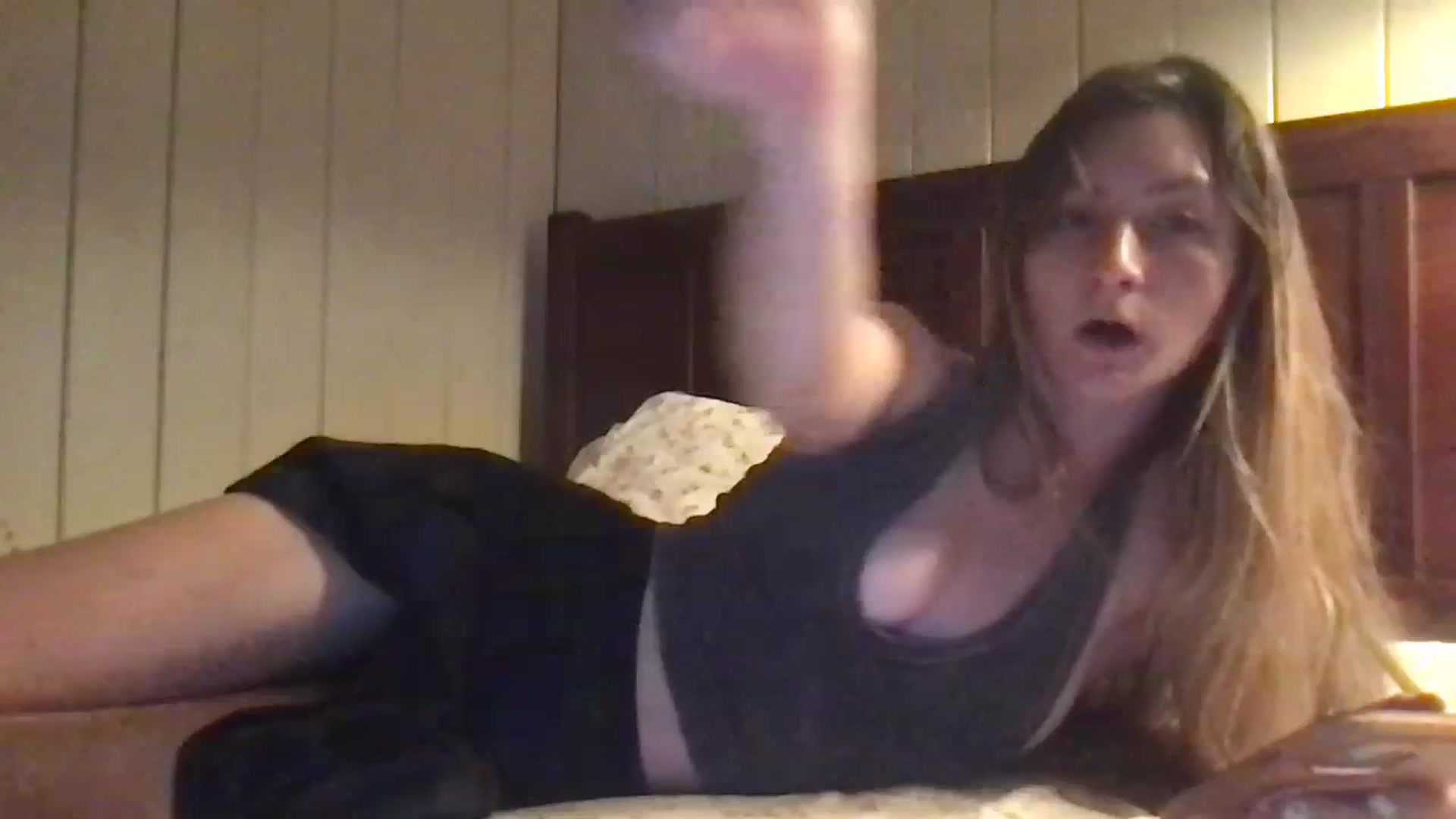 Gallery image thumbnail from Ballerinababy's myfreecams stream on, 01/04/2024, 01:37 image 10 of 20