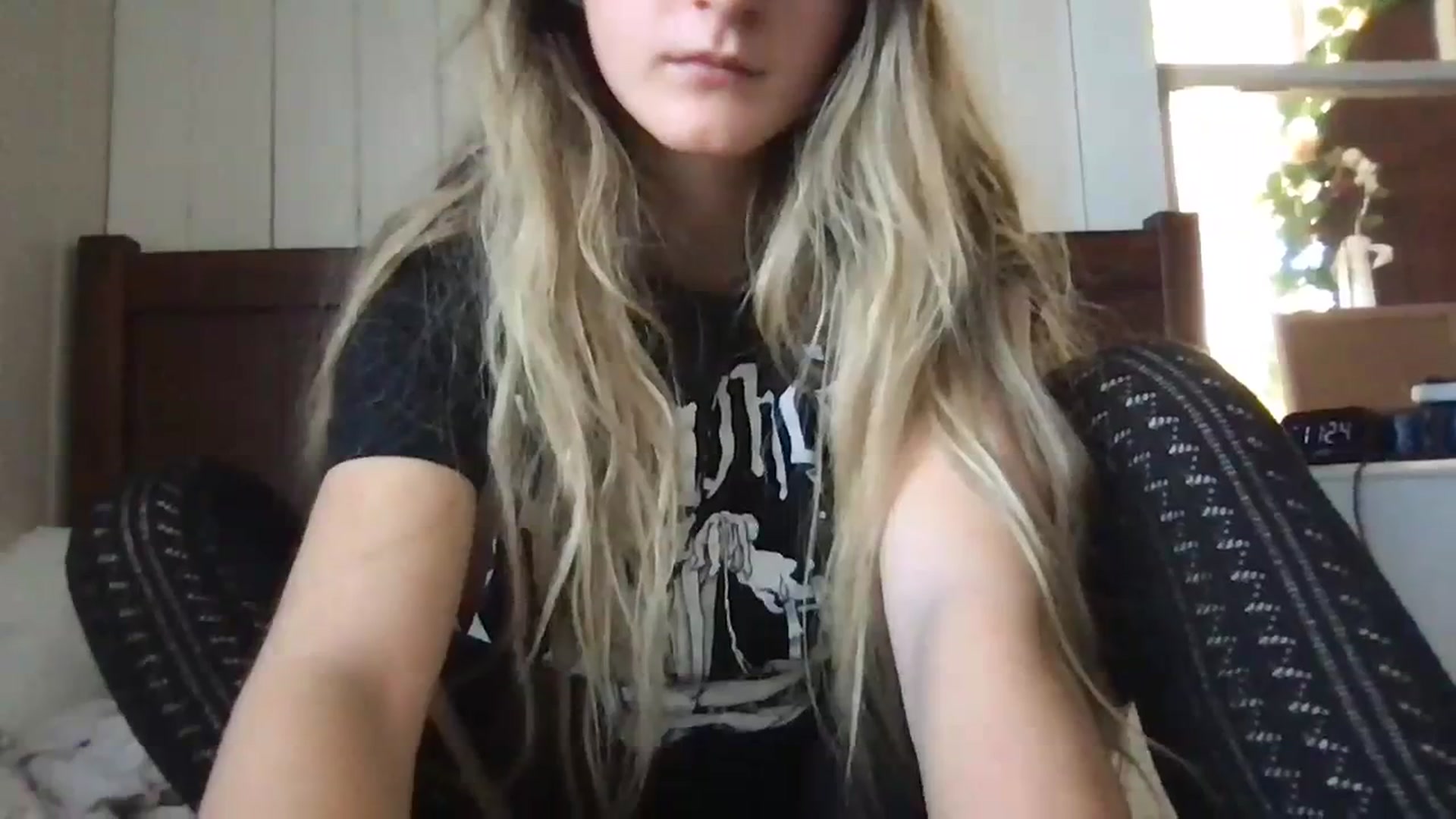 Gallery image thumbnail from Ballerinababy's myfreecams stream on, 02/07/2024, 15:31 image 7 of 20