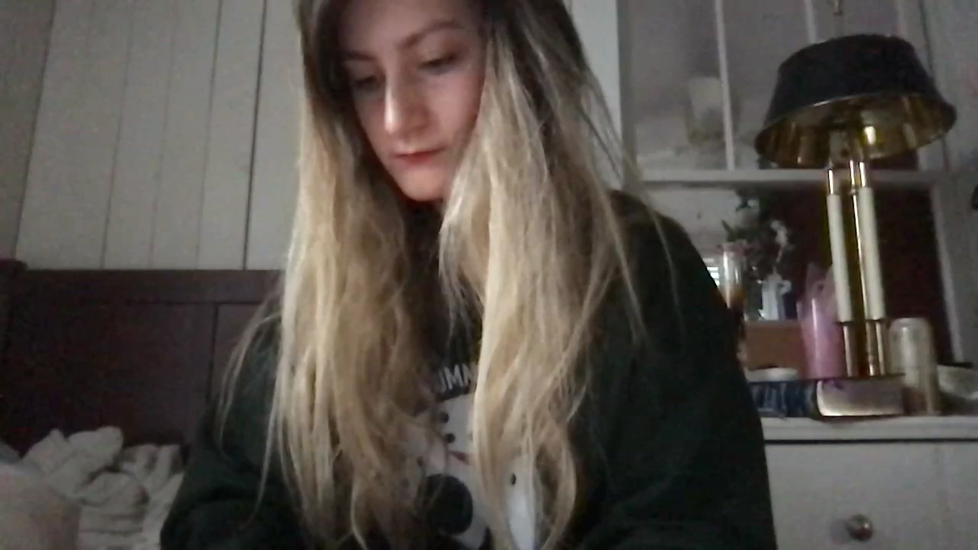 Gallery image thumbnail from Ballerinababy's myfreecams stream on, 02/11/2024, 22:15 image 15 of 20