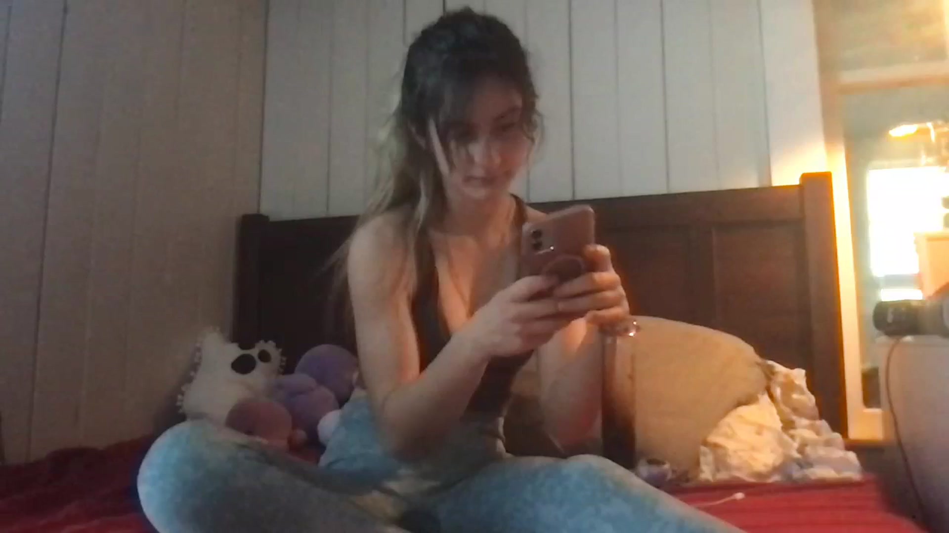 Gallery image thumbnail from Ballerinababy's myfreecams stream on, 02/19/2024, 22:25 image 4 of 20