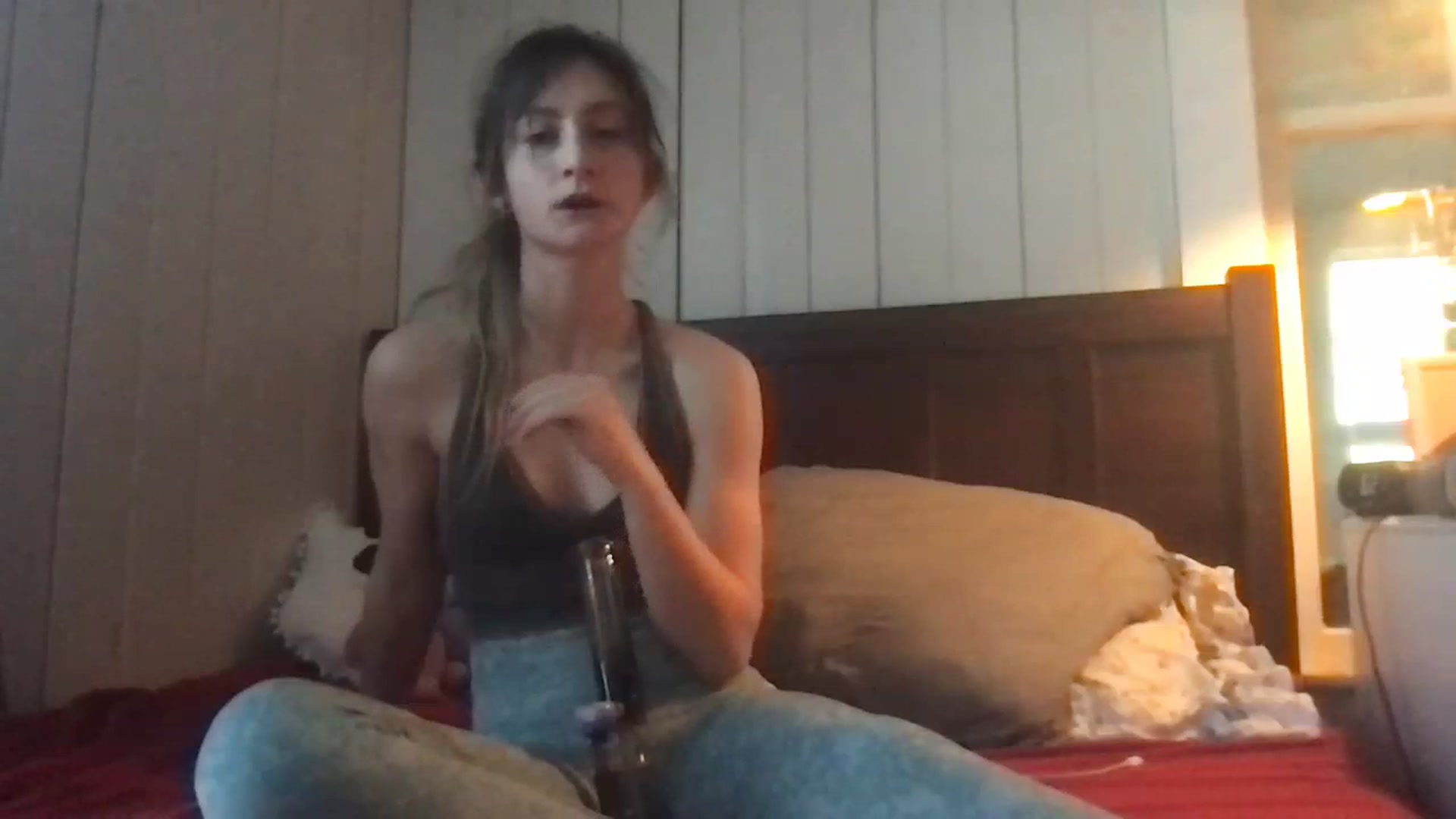 Gallery image thumbnail from Ballerinababy's myfreecams stream on, 02/19/2024, 22:25 image 13 of 20