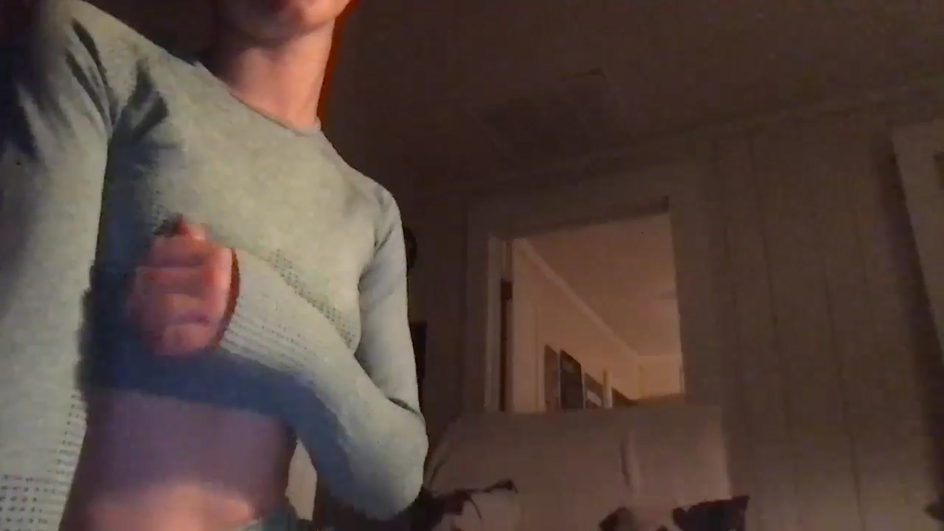 Gallery image thumbnail from Ballerinababy's myfreecams stream on, 08/06/2024, 01:03 image 7 of 20