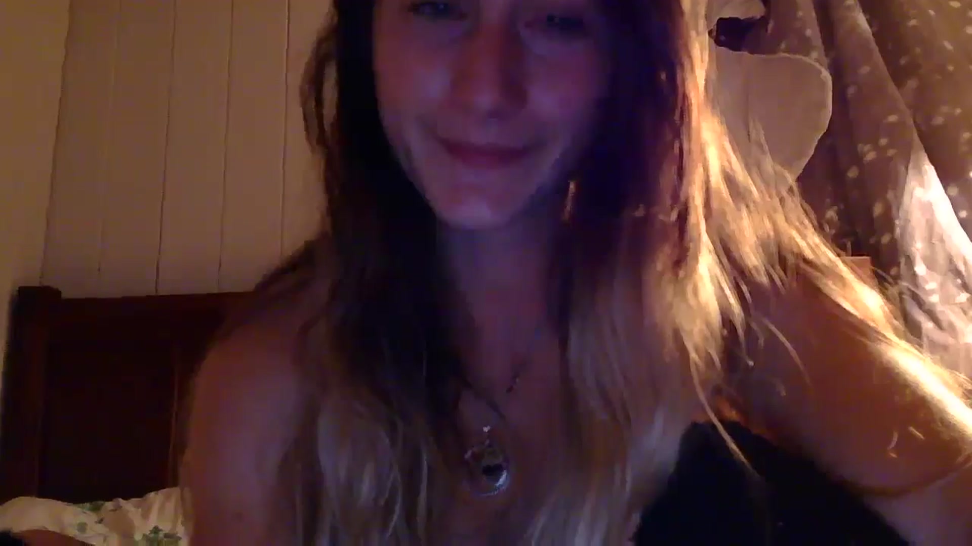 Gallery image thumbnail from Ballerinababy's myfreecams stream on, 09/16/2024, 01:37 image 3 of 20