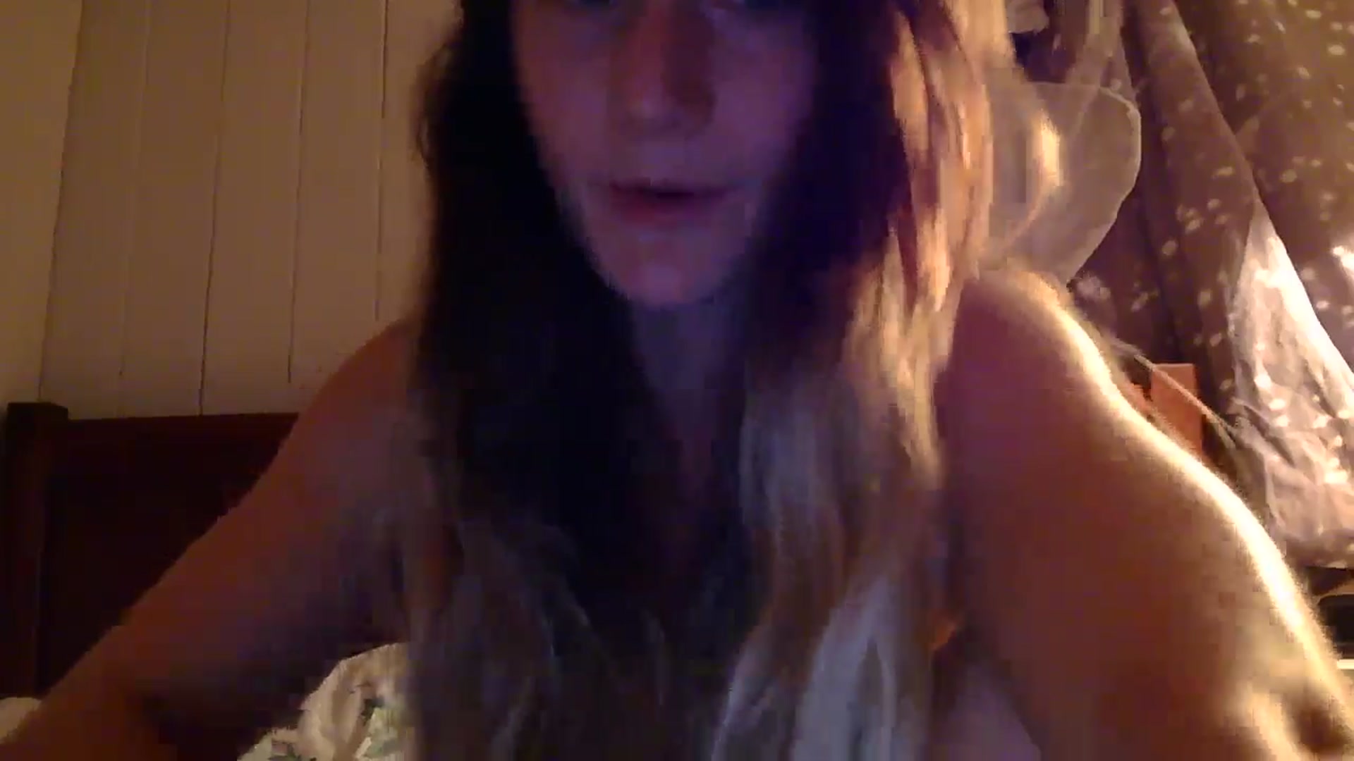 Gallery image thumbnail from Ballerinababy's myfreecams stream on, 09/16/2024, 01:37 image 18 of 20