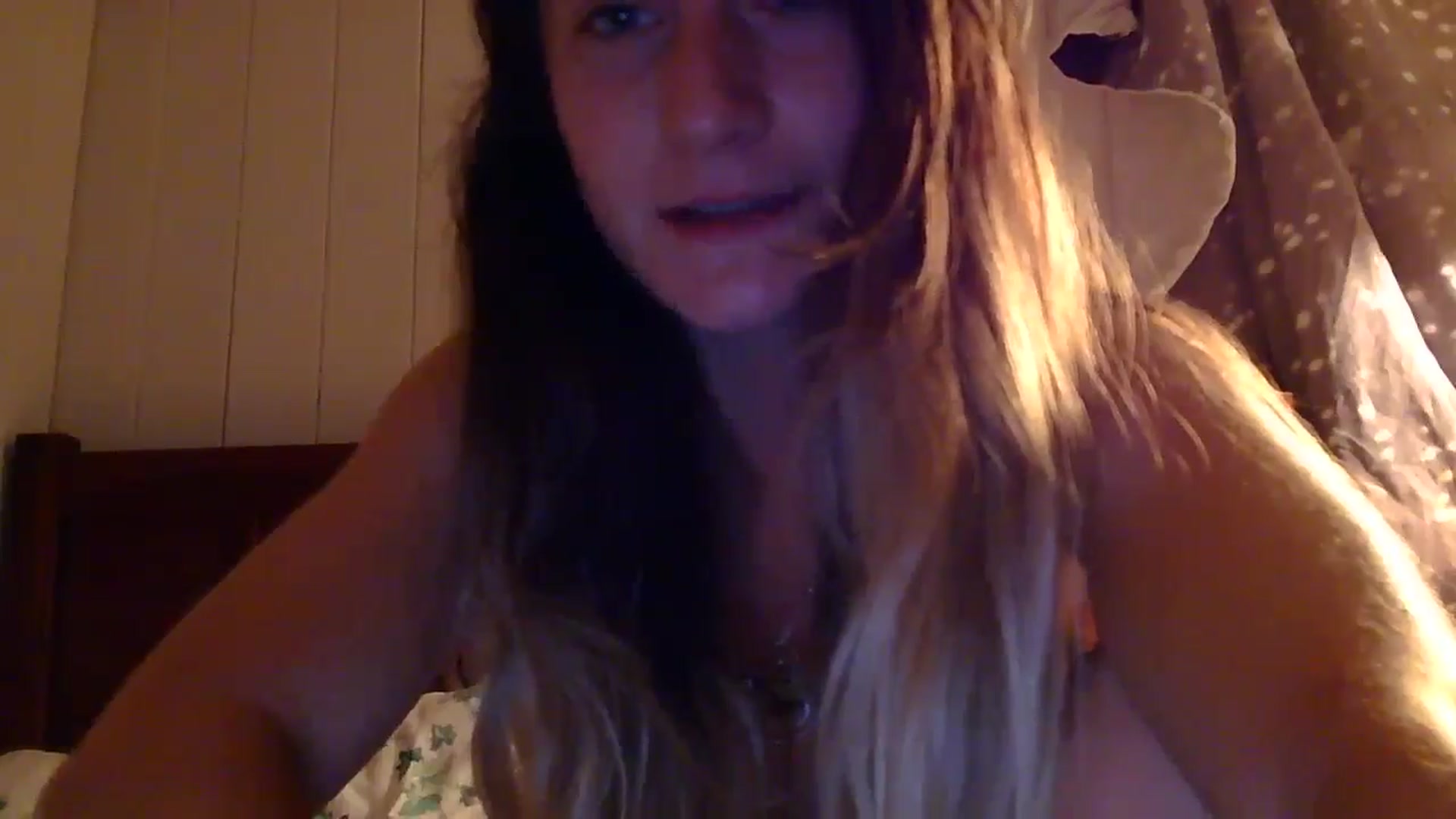 Gallery image thumbnail from Ballerinababy's myfreecams stream on, 09/16/2024, 01:37 image 15 of 20