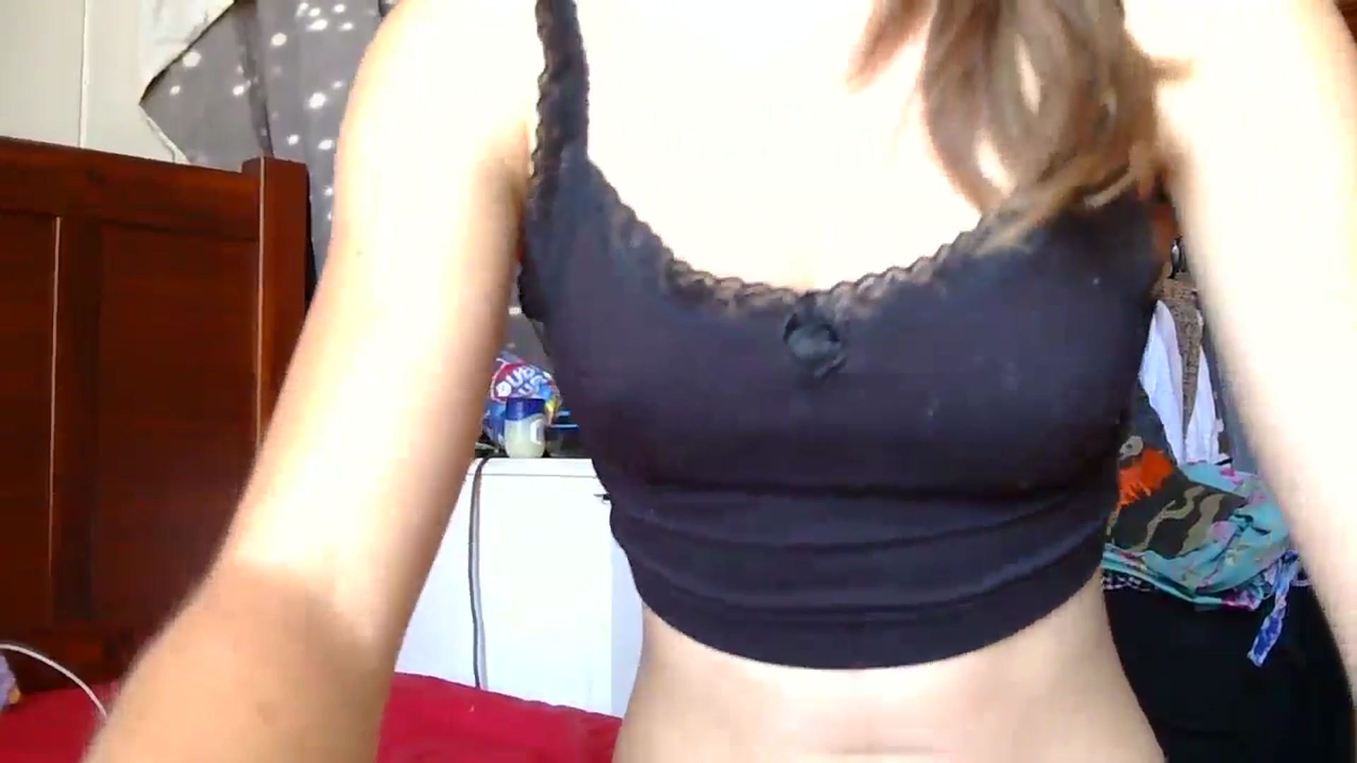 Gallery image thumbnail from Ballerinababy's myfreecams stream on, 10/17/2024, 17:42 image 17 of 20