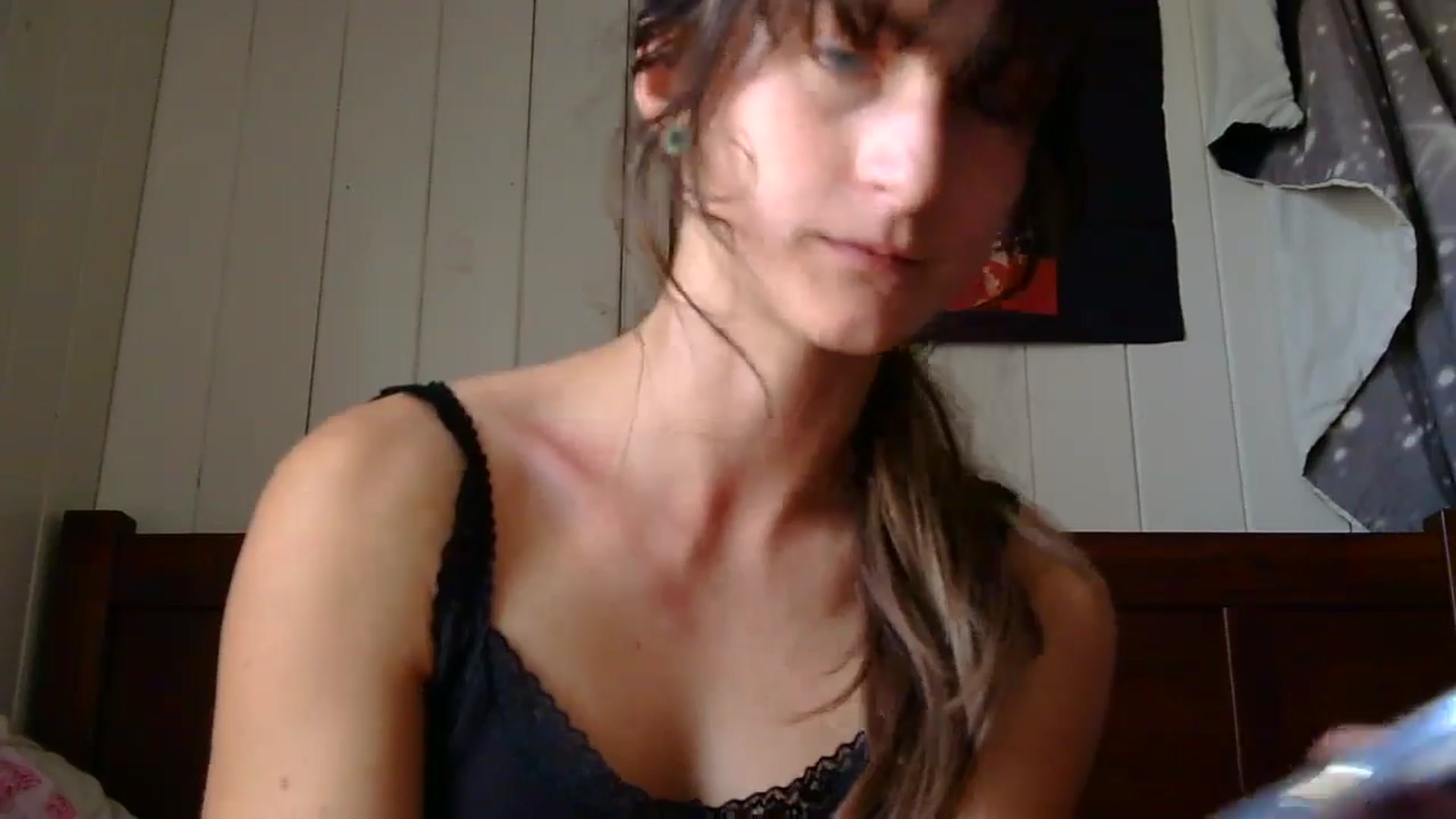 Gallery image thumbnail from Ballerinababy's myfreecams stream on, 10/17/2024, 18:57 image 18 of 20