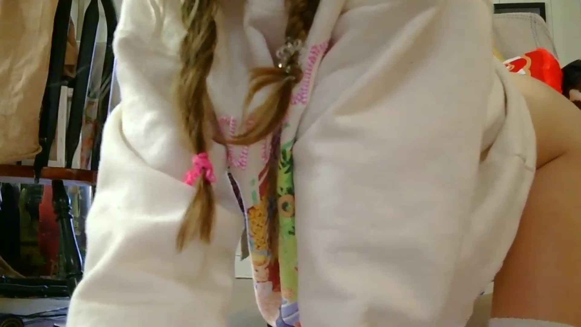 Gallery image thumbnail from Ballerinababy's myfreecams stream on, 12/01/2024, 18:53 image 3 of 20