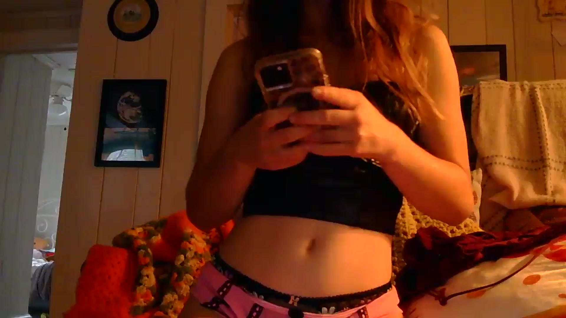Gallery image thumbnail from Ballerinababy's myfreecams stream on, 12/11/2024, 17:04 image 13 of 20