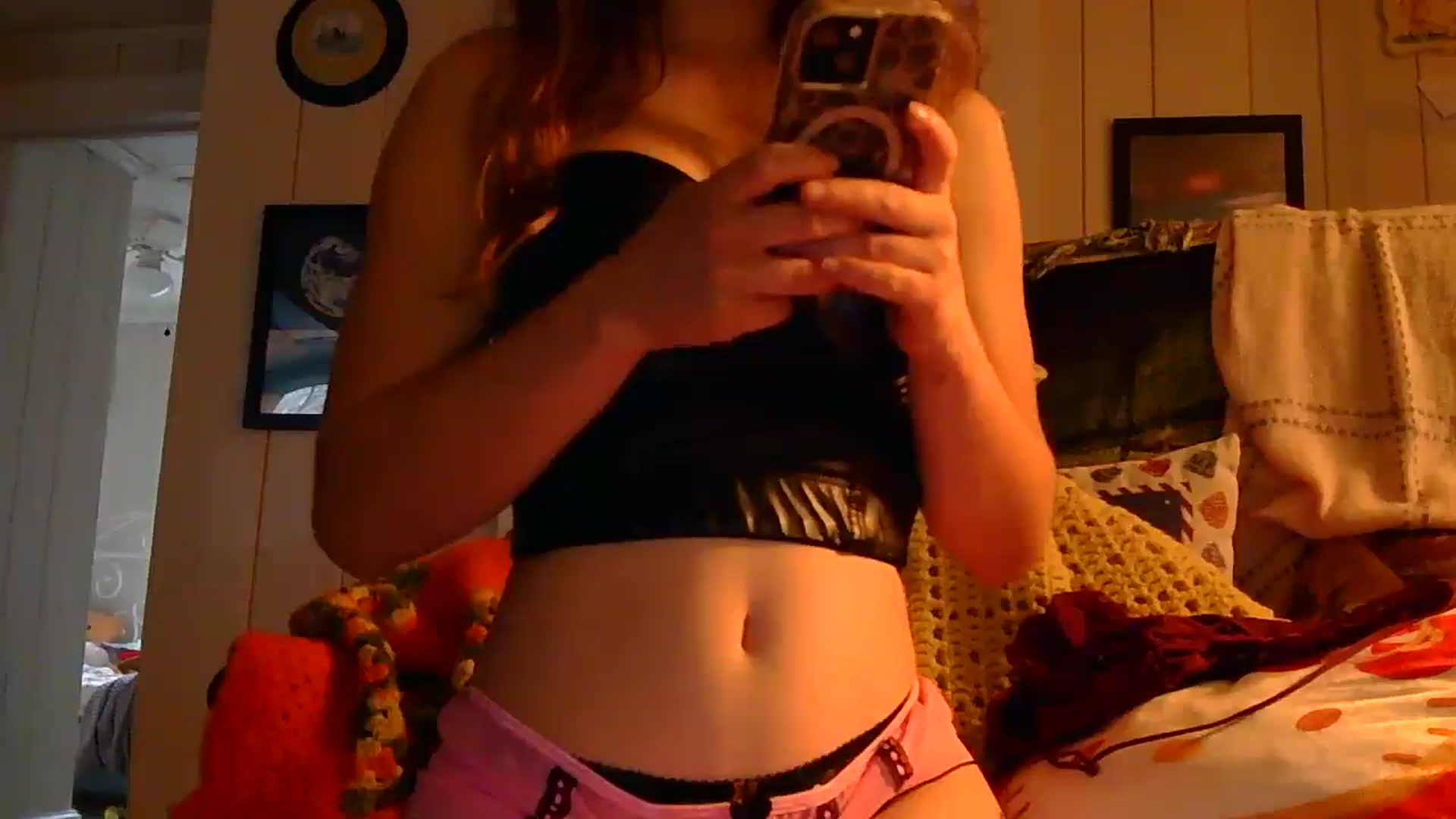 Gallery image thumbnail from Ballerinababy's myfreecams stream on, 12/11/2024, 17:04 image 12 of 20