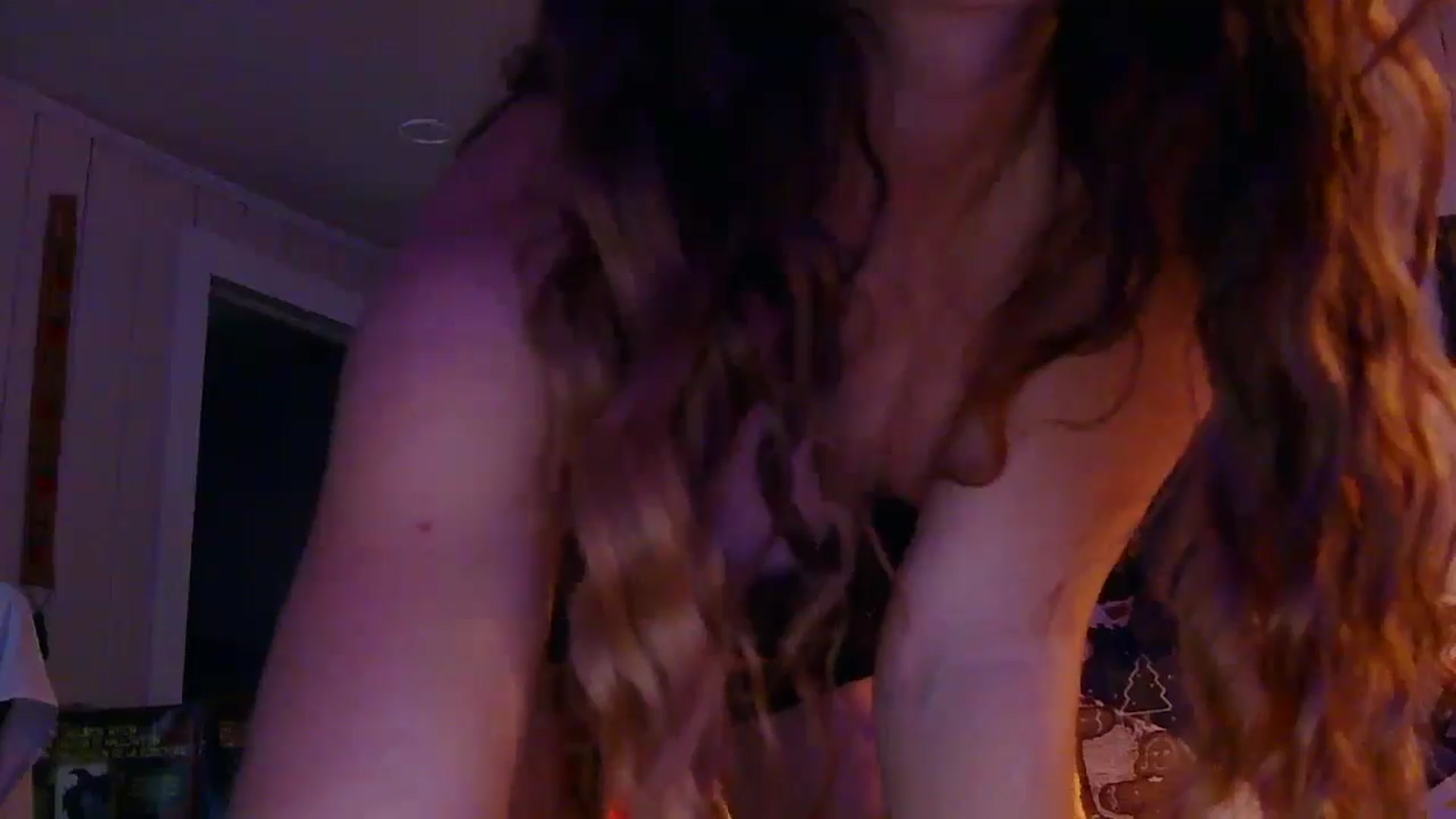 Gallery image thumbnail from Ballerinababy's myfreecams stream on, 12/28/2024, 20:26 image 13 of 20