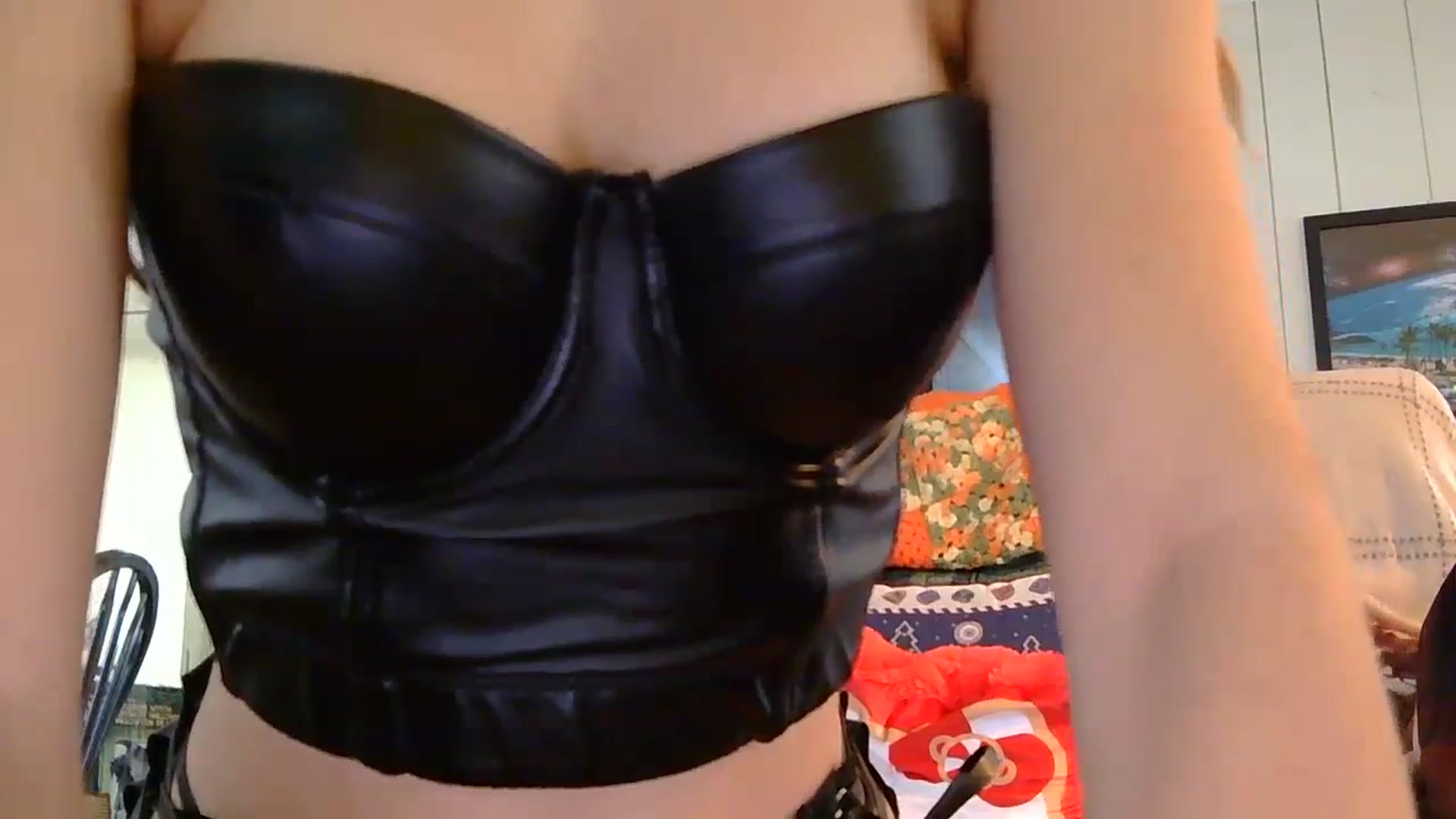 Gallery image thumbnail from Ballerinababy's myfreecams stream on, 12/30/2024, 17:34 image 7 of 20