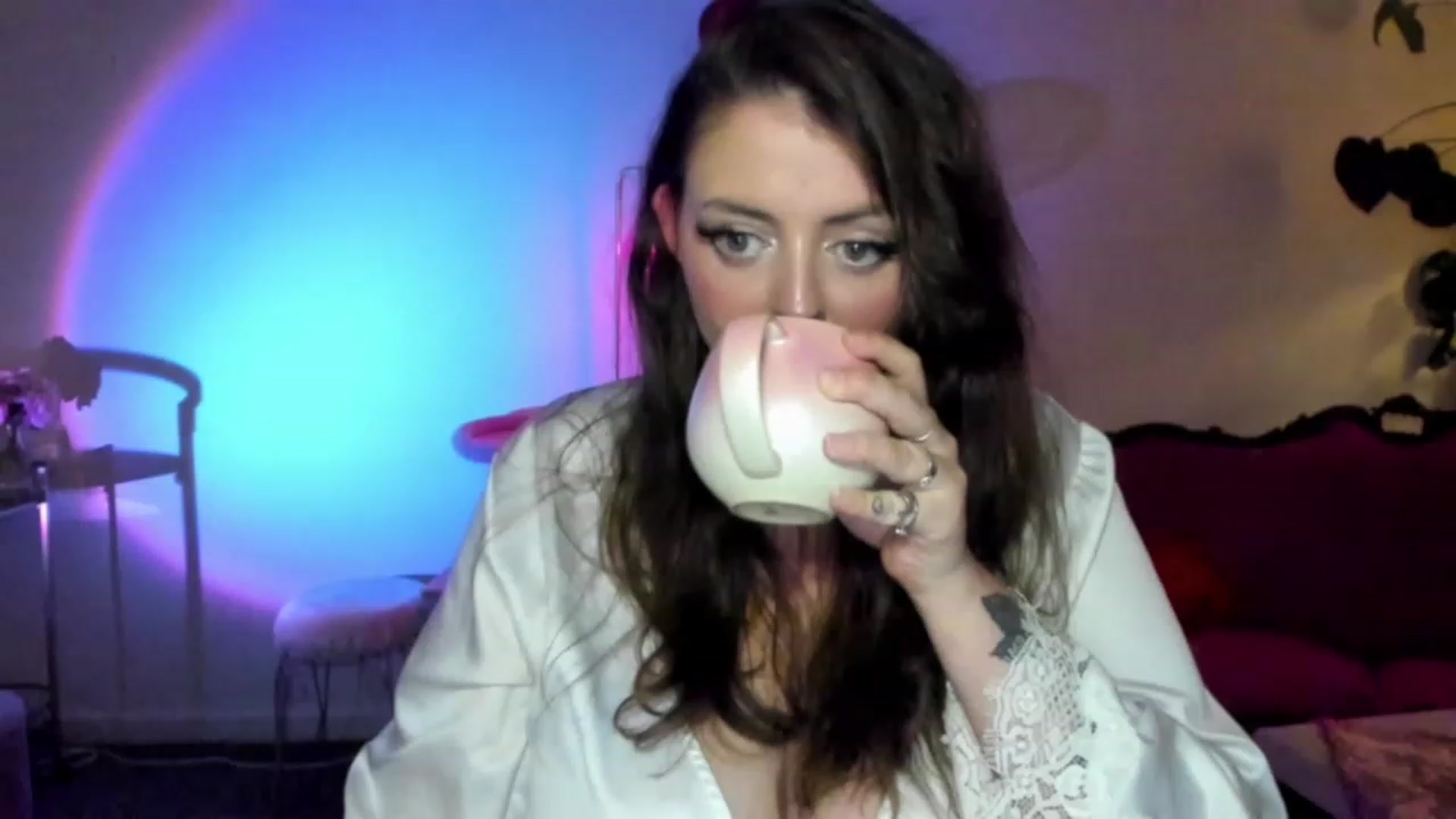 Gallery image thumbnail from Bambi's myfreecams stream on, 12/09/2022, 14:11 image 1 of 20