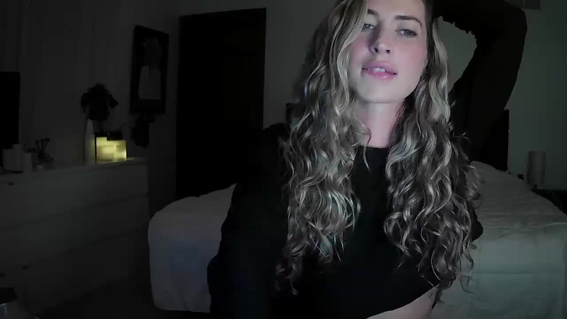 Gallery image thumbnail from Bambi20's myfreecams stream on, 04/19/2026, 05:03 image 8 of 20