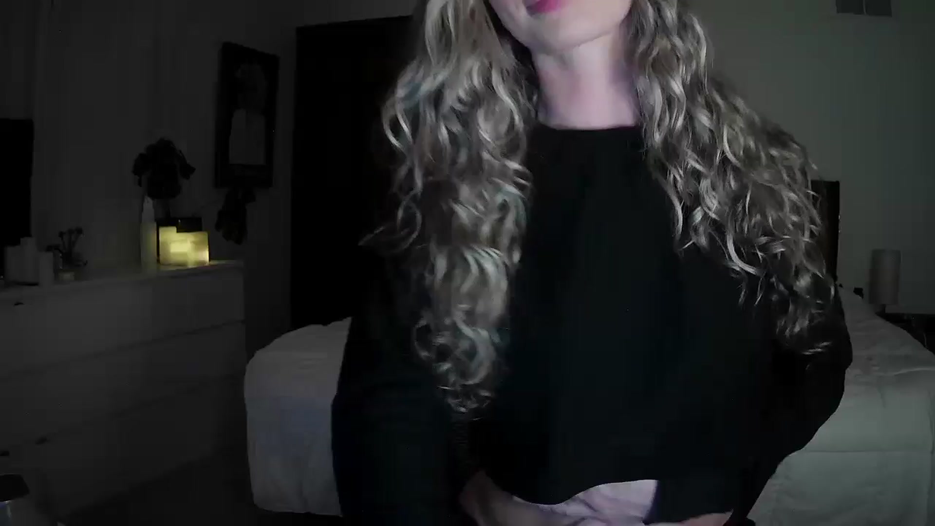 Gallery image thumbnail from Bambi20's myfreecams stream on, 04/19/2026, 05:03 image 5 of 20
