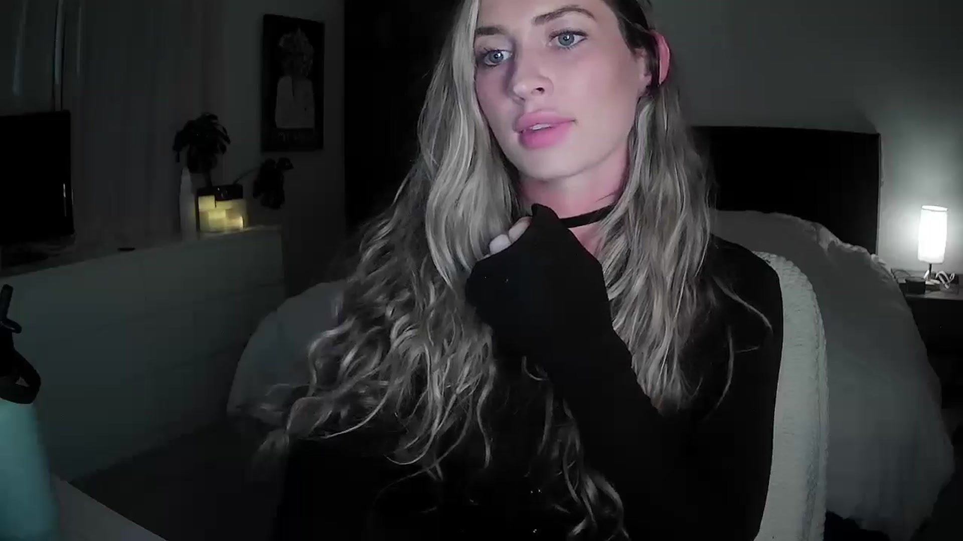 Gallery image thumbnail from Bambi20's myfreecams stream on, 04/24/2026, 02:46 image 9 of 20