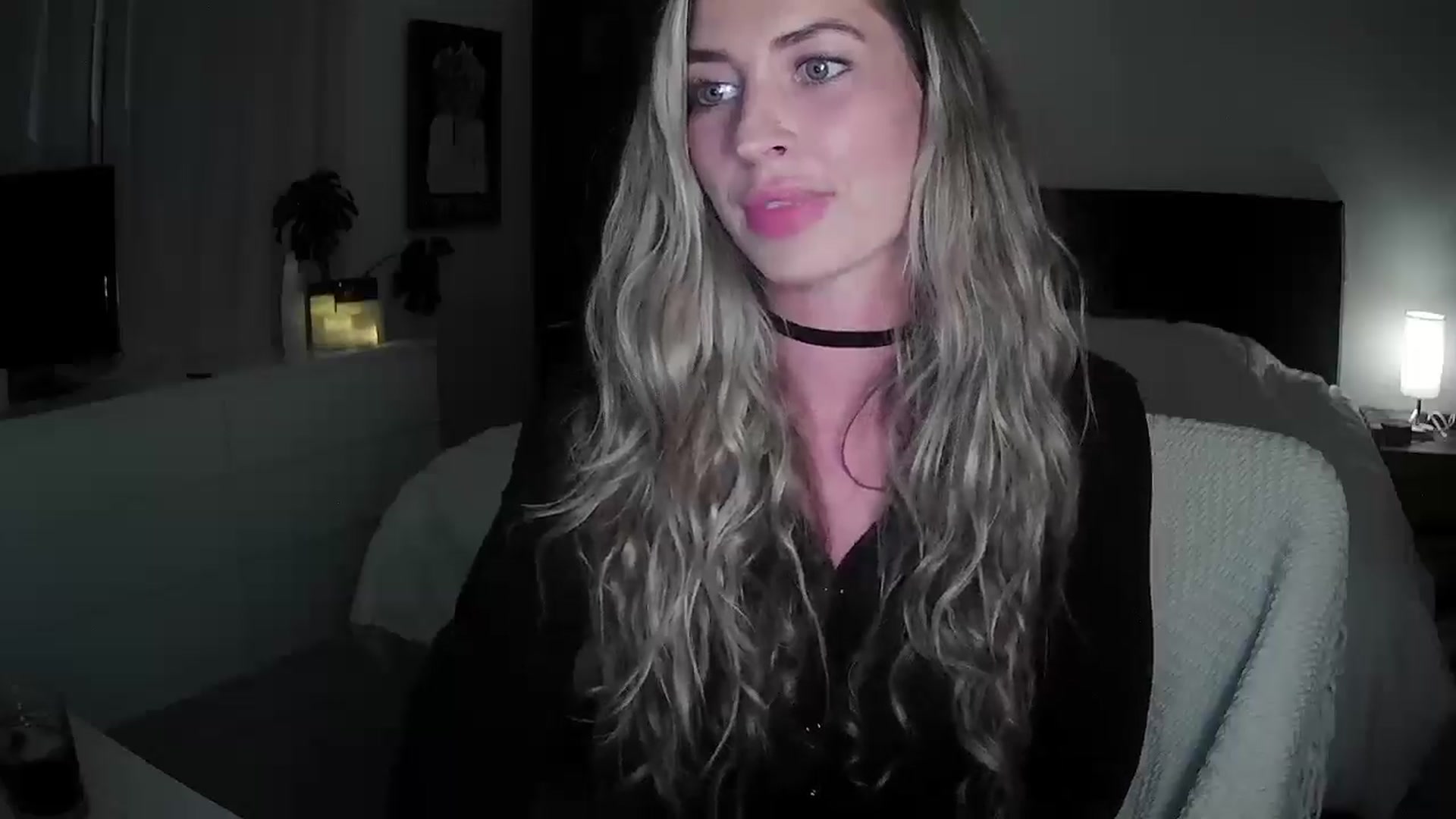 Gallery image thumbnail from Bambi20's myfreecams stream on, 04/24/2026, 03:16 image 8 of 20