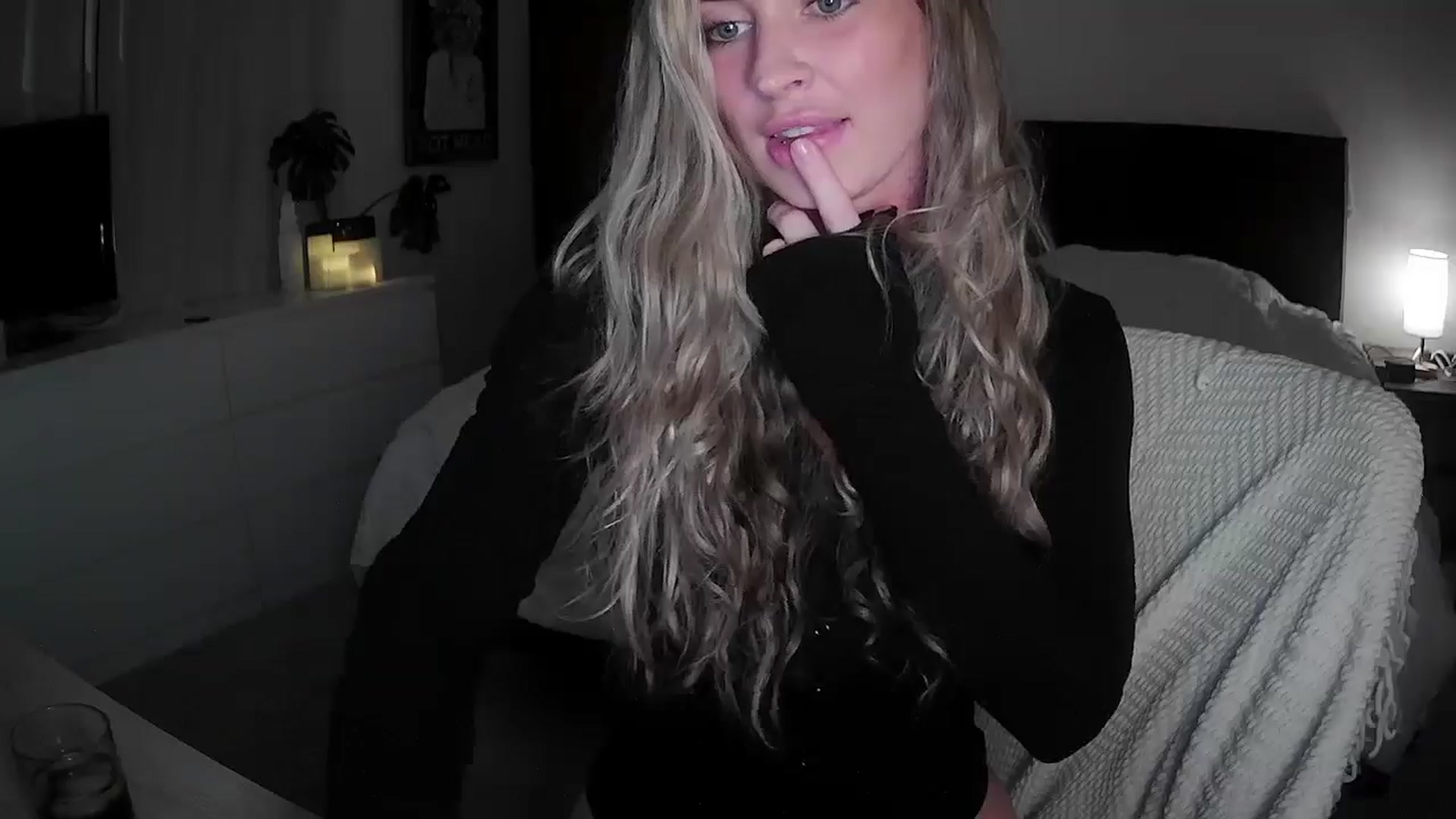 Gallery image thumbnail from Bambi20's myfreecams stream on, 04/24/2026, 03:16 image 19 of 20