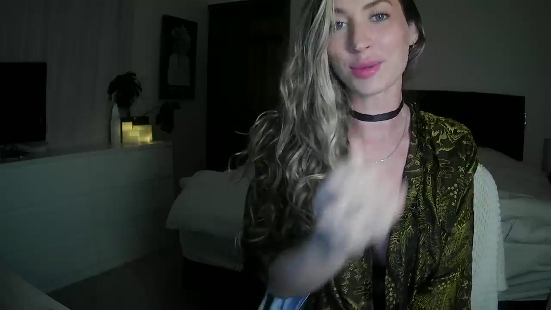 Gallery image thumbnail from Bambi20's myfreecams stream on, 04/26/2026, 03:19 image 7 of 20