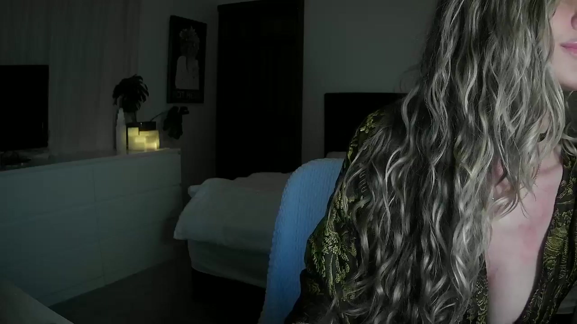 Gallery image thumbnail from Bambi20's myfreecams stream on, 04/26/2026, 03:19 image 9 of 20