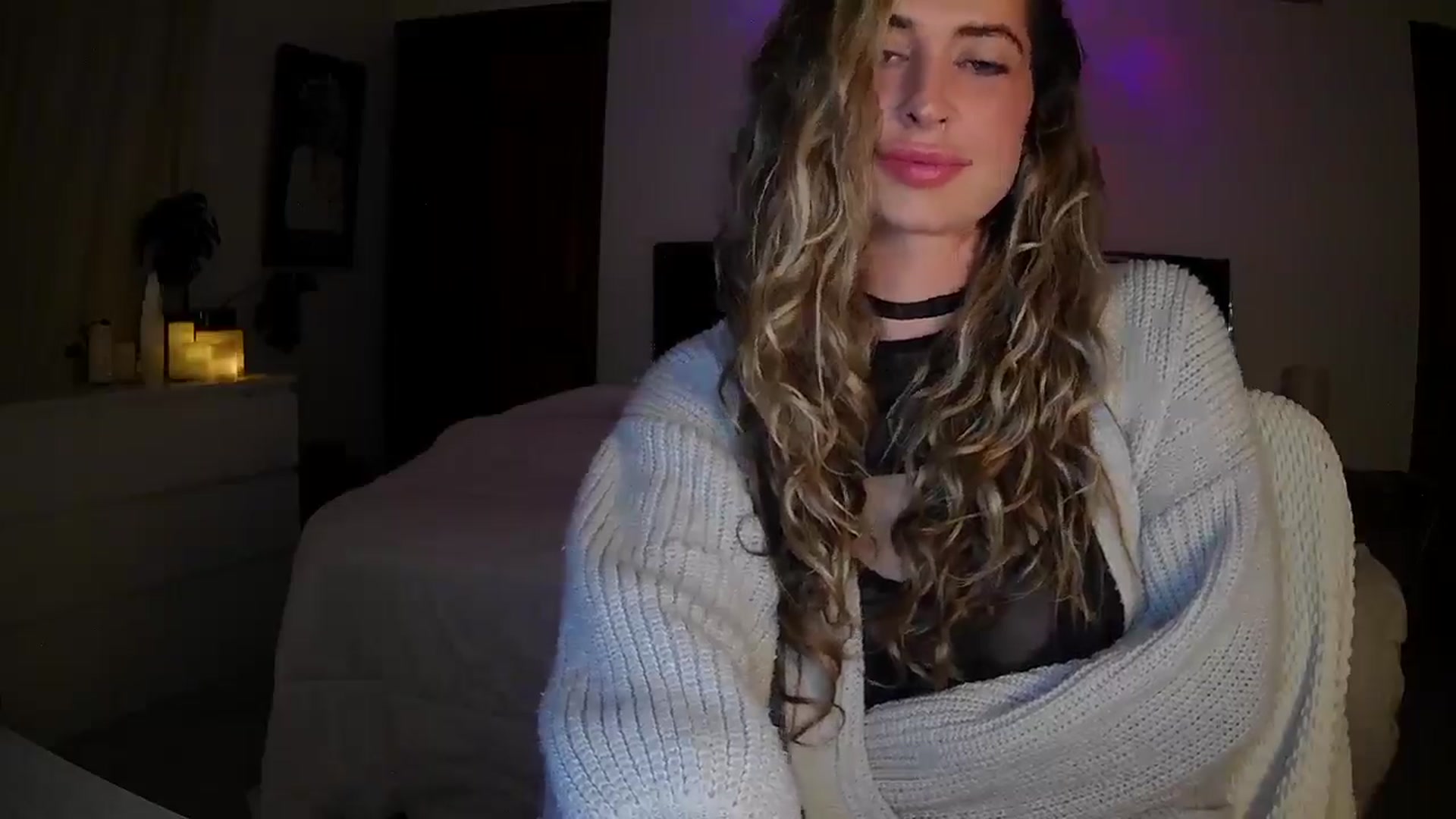 Gallery image thumbnail from Bambi20's myfreecams stream on, 04/27/2026, 02:51 image 18 of 20