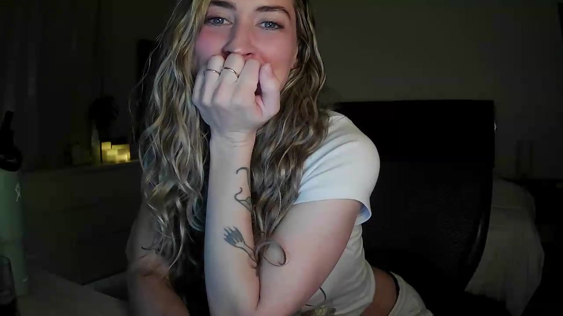 Gallery image thumbnail from Bambi20's myfreecams stream on, 05/05/2026, 02:56 image 3 of 20