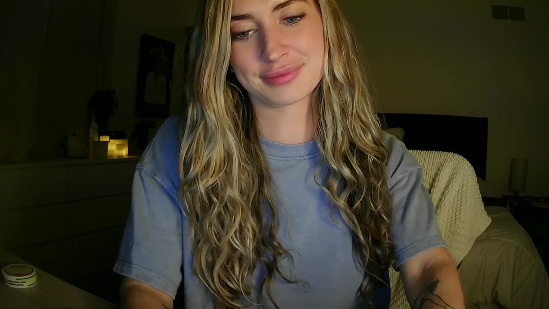 Gallery image thumbnail from Bambi20's myfreecams stream on, 05/07/2026, 06:59 image 14 of 20